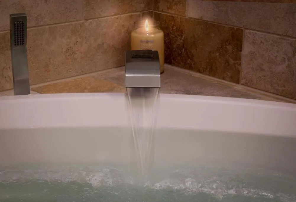 New Luxury 5BR Cabin in Pine Mountain Lake! 1 Minute to Beach! Massage Chair! Close to Yosemite! Perfect for Retreats and Escapes All Seasons!