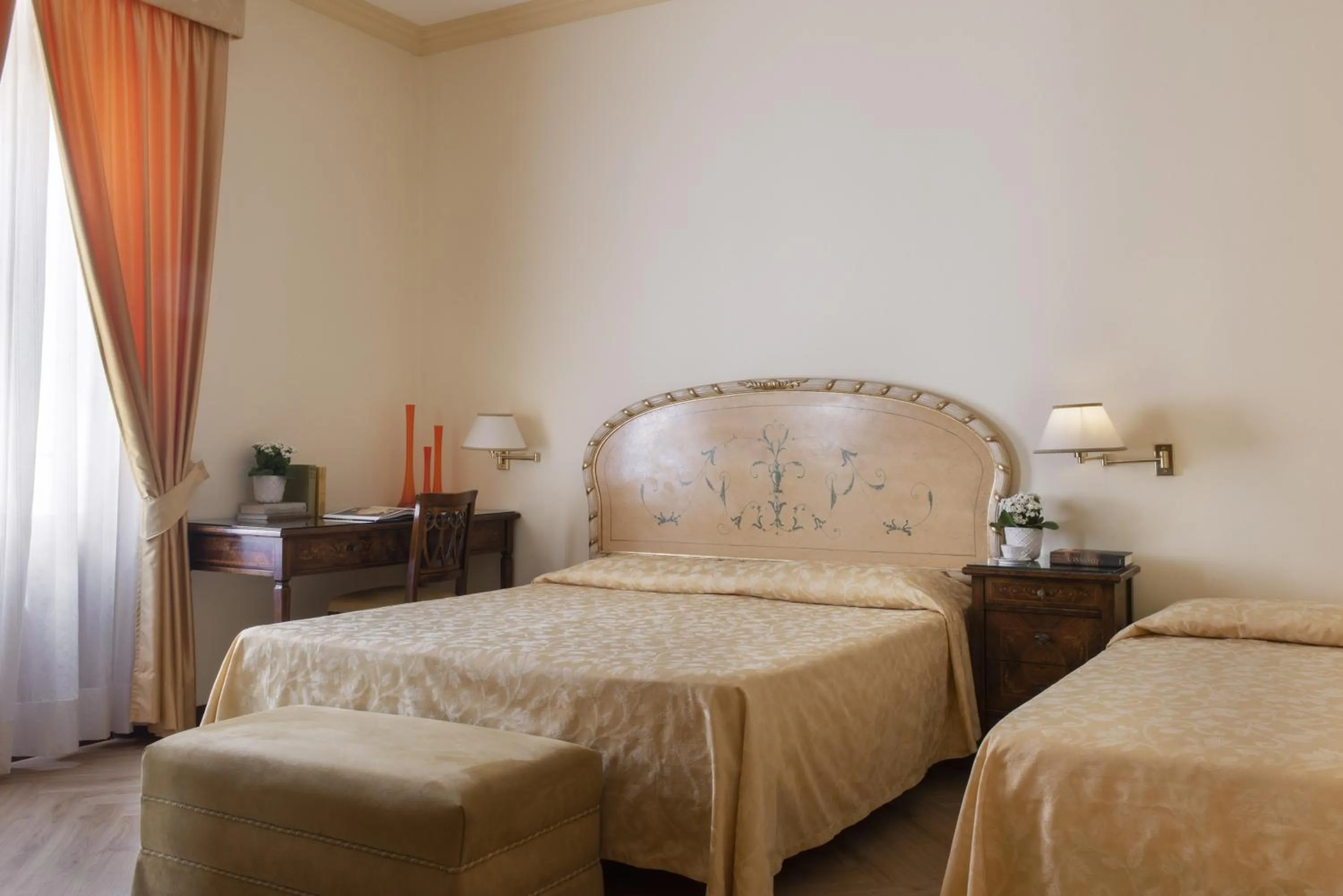 Bedroom, Bed in Hotel Parma e Oriente Wellness & Spa