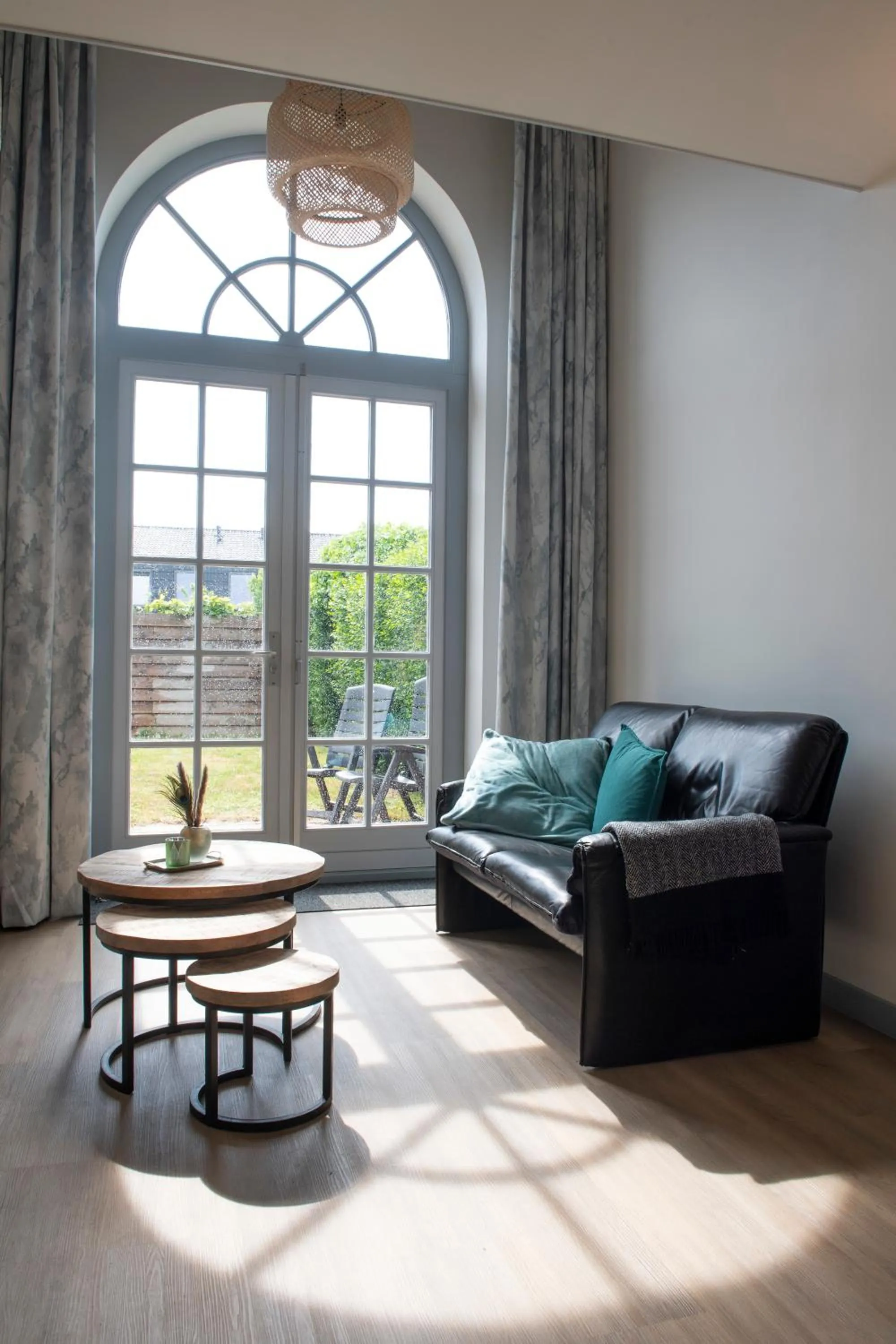 Seating area in Texbed