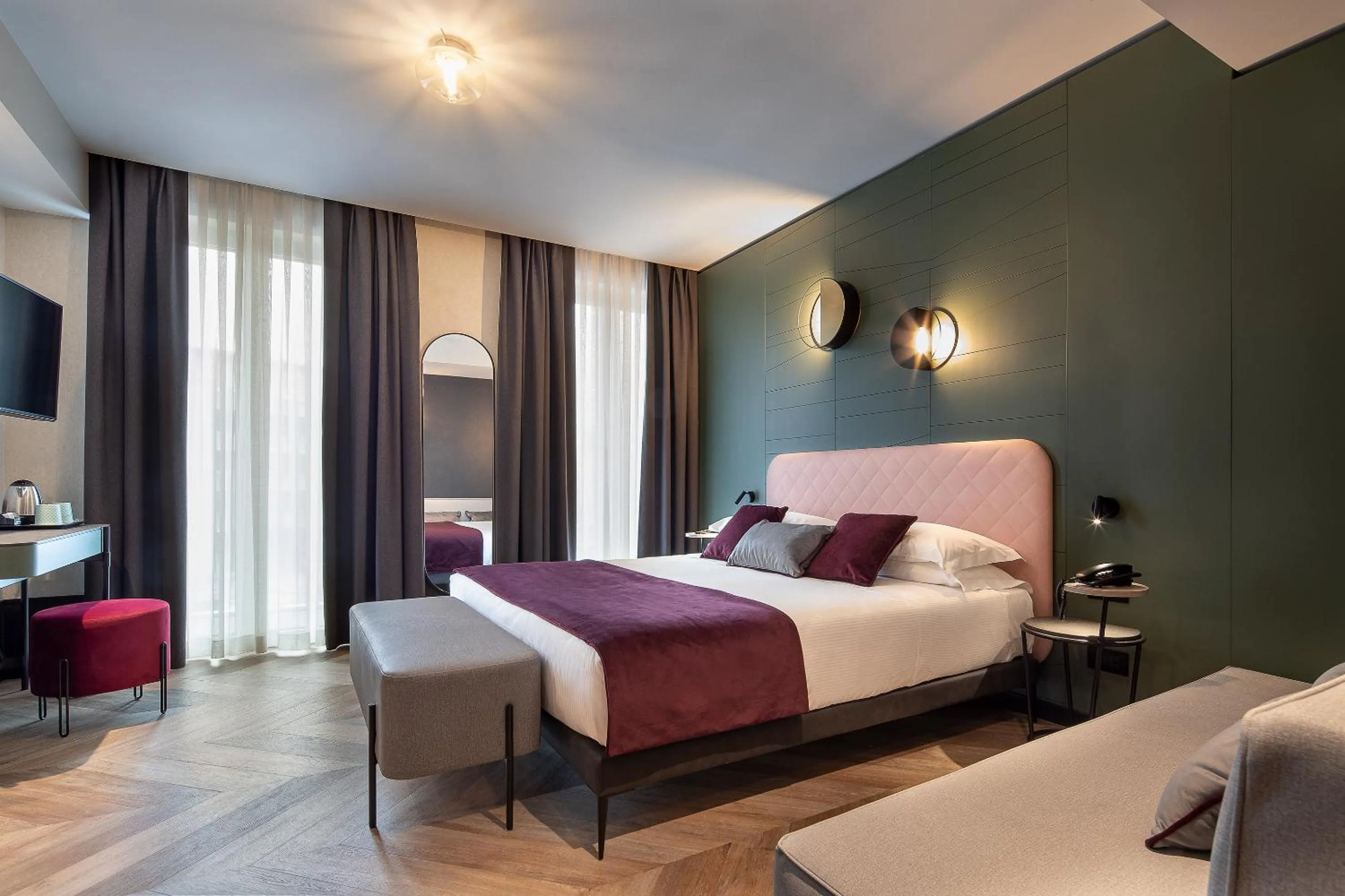 Bed in Hotel Forte del 48