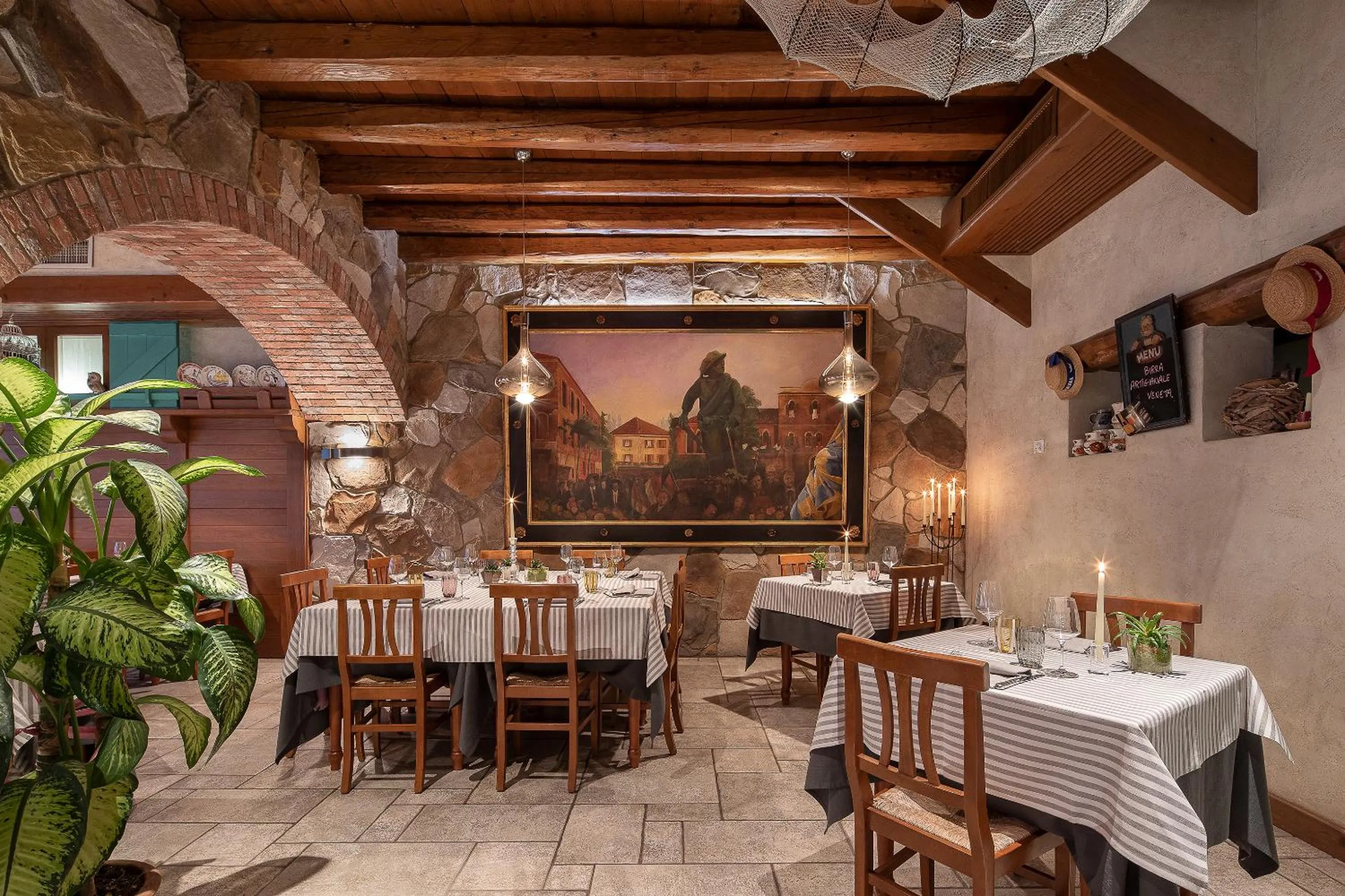 Restaurant/places to eat in Hotel Forte del 48