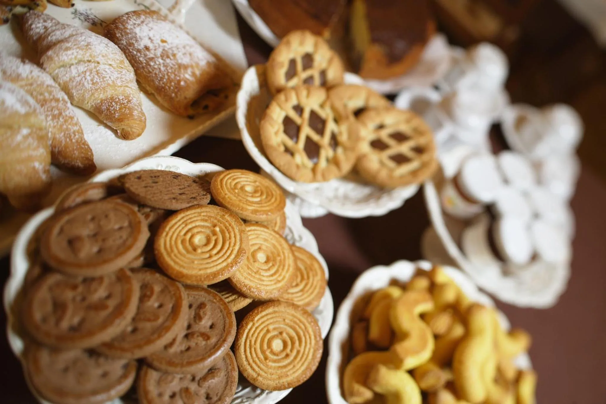 Buffet breakfast in Hotel Forte del 48