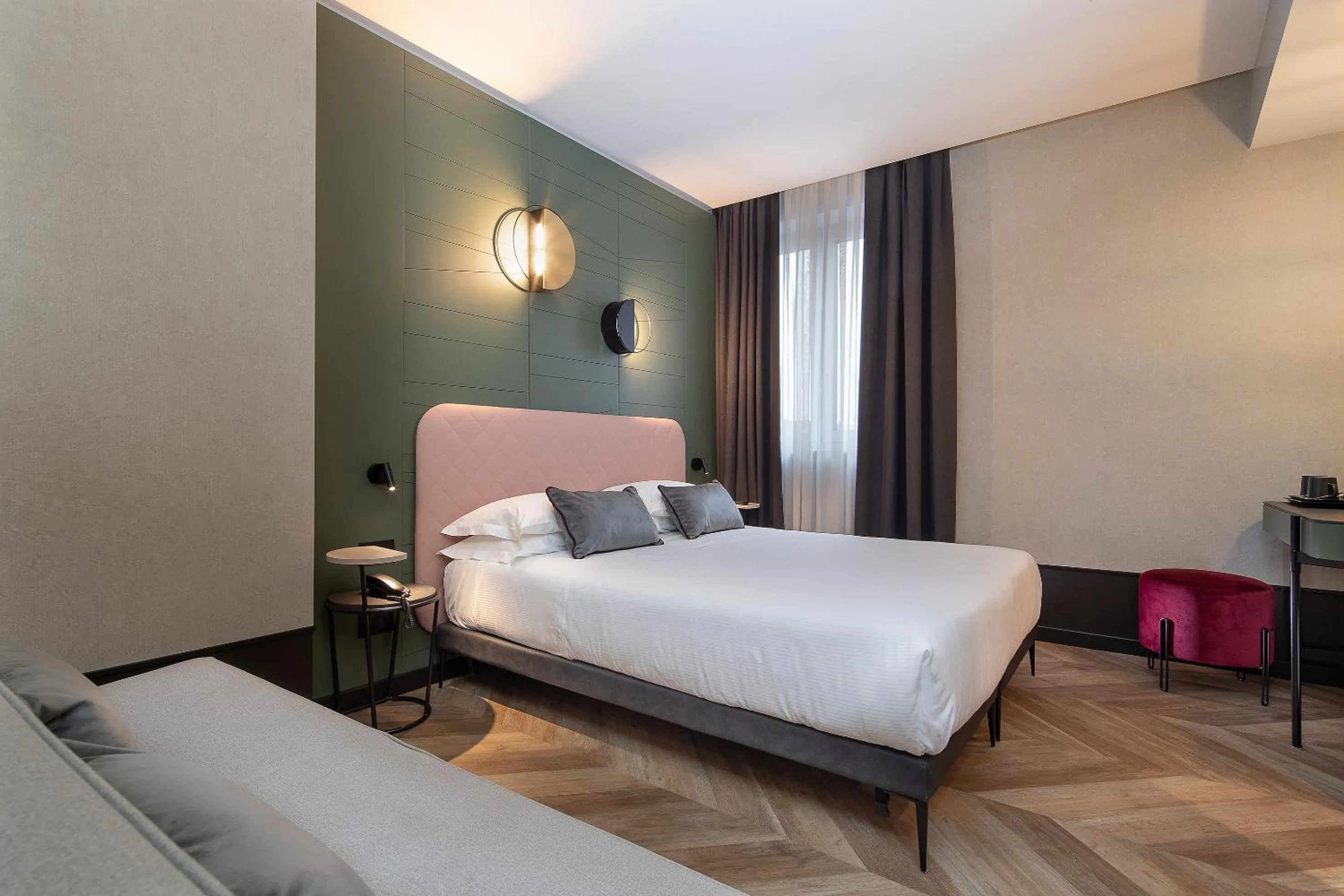 Bed in Hotel Forte del 48