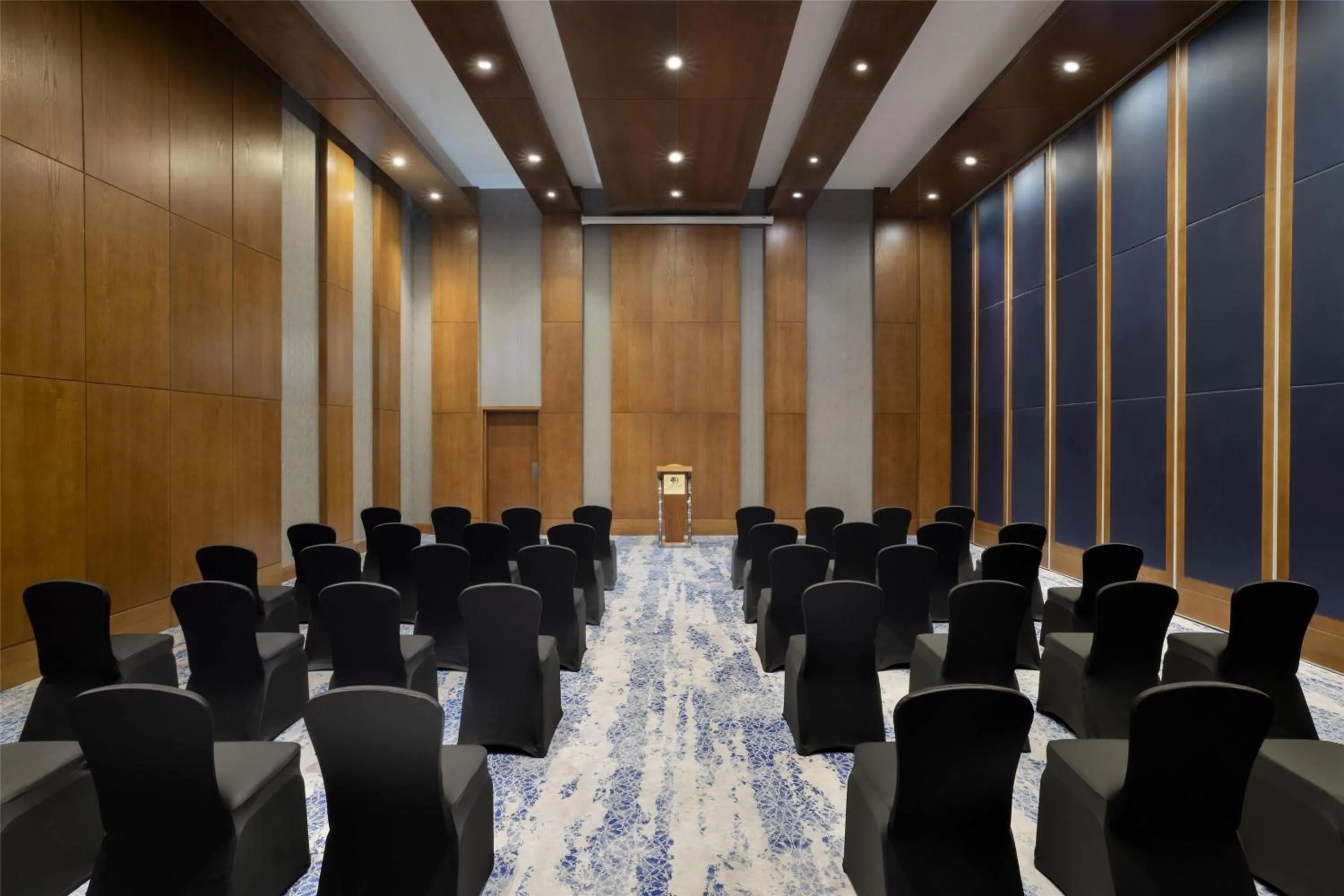 Meeting/conference room in DoubleTree by Hilton Resort & Spa Marjan Island
