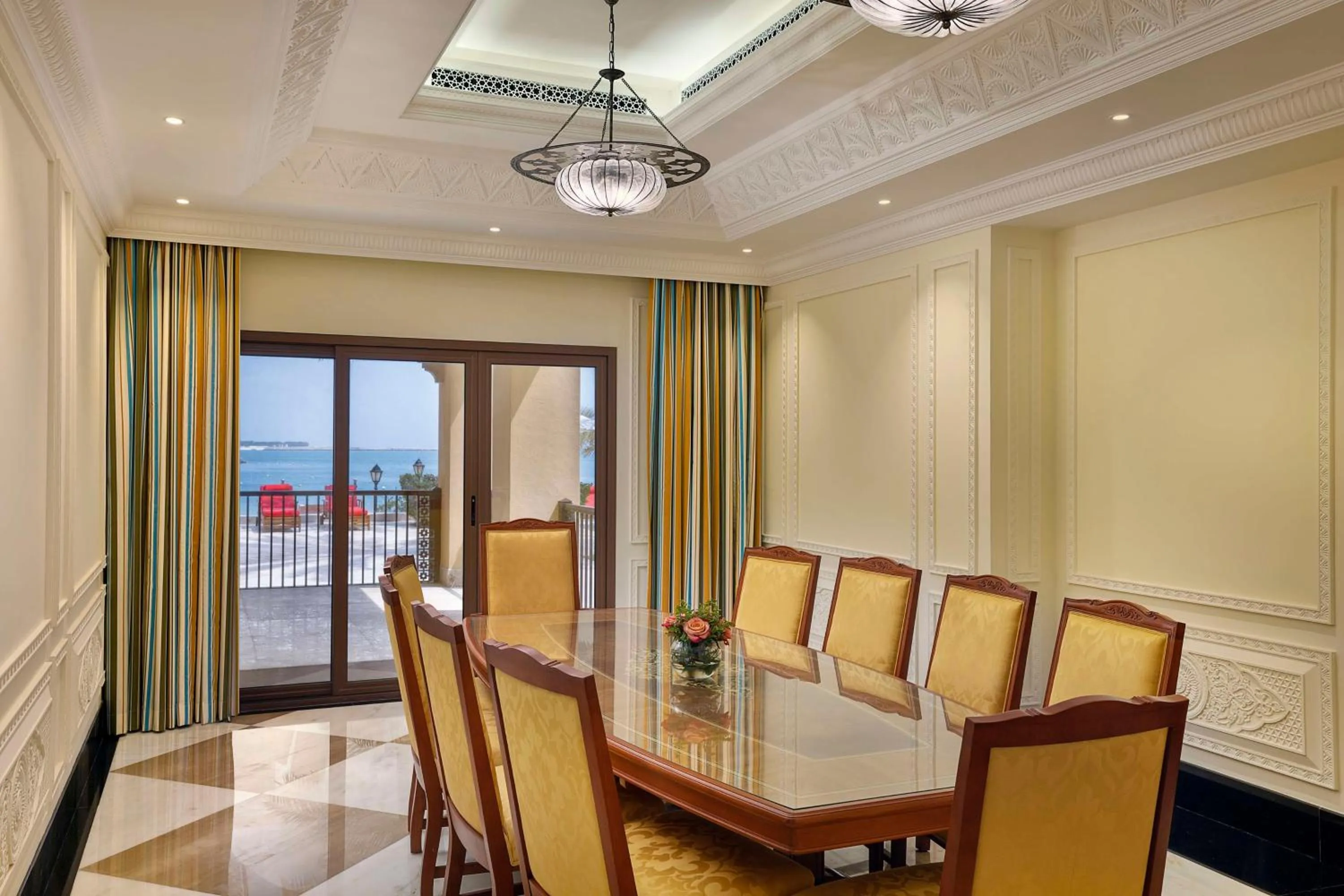 Living room in DoubleTree by Hilton Resort & Spa Marjan Island