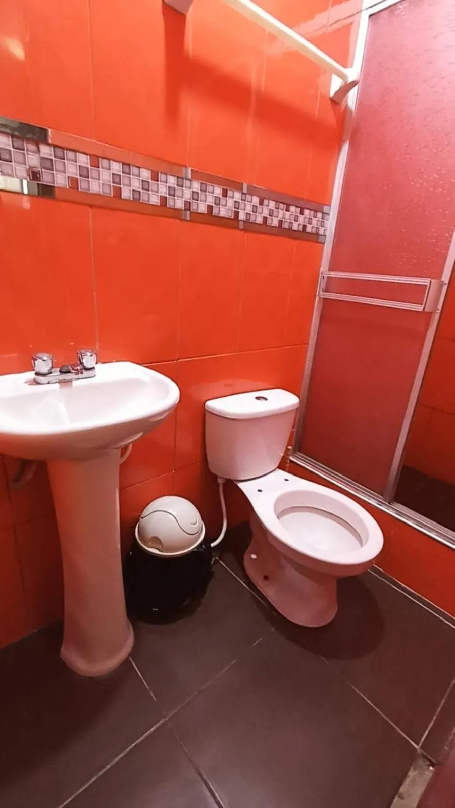 Bathroom in Hotel Royal Olympic