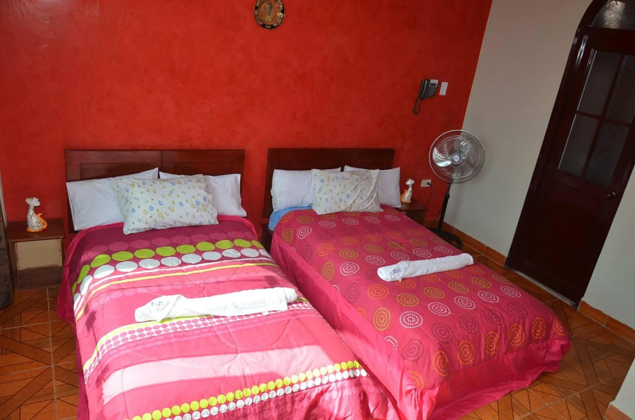 Bed in Hotel Royal Olympic