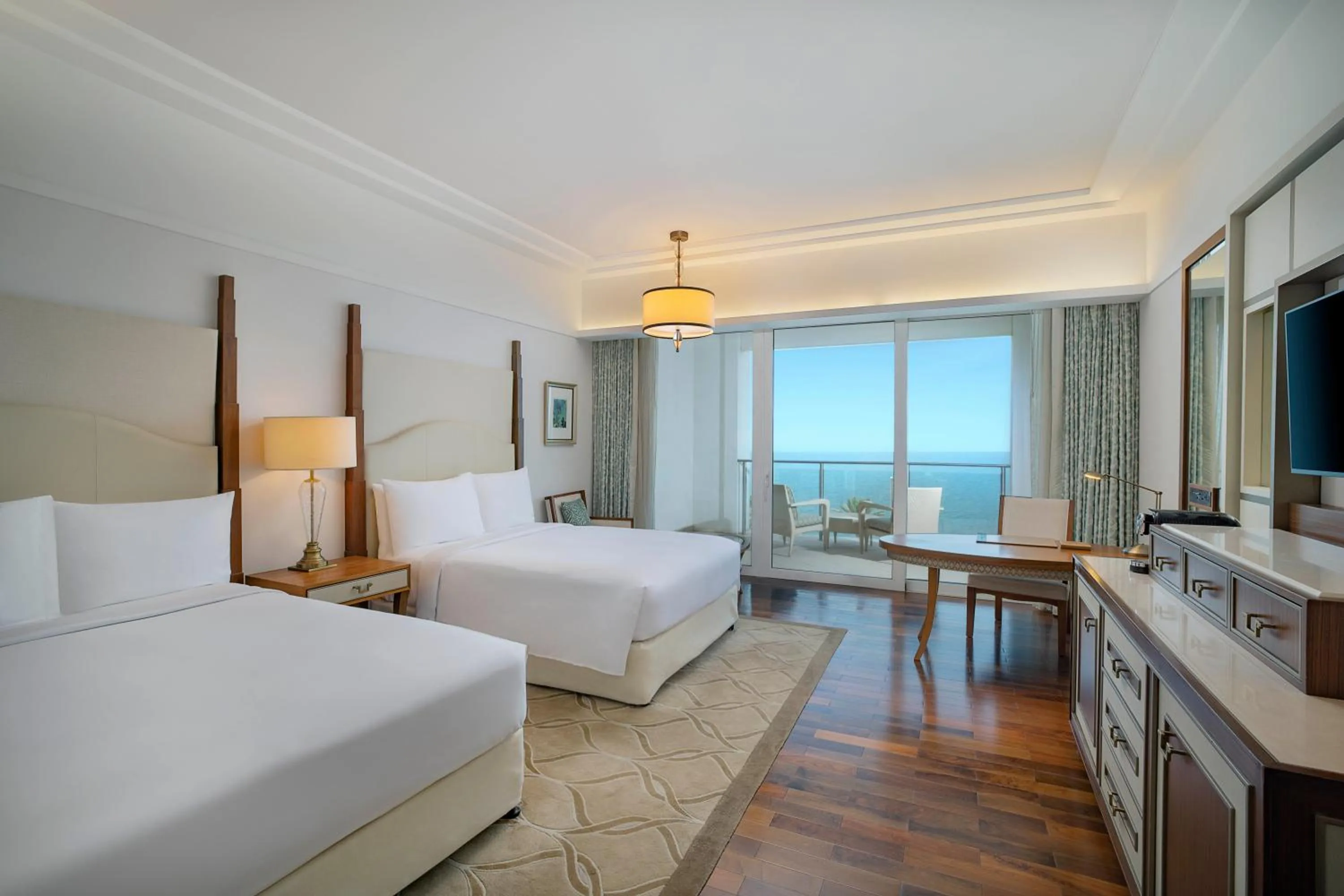 Bed in Waldorf Astoria Dubai Palm Jumeirah