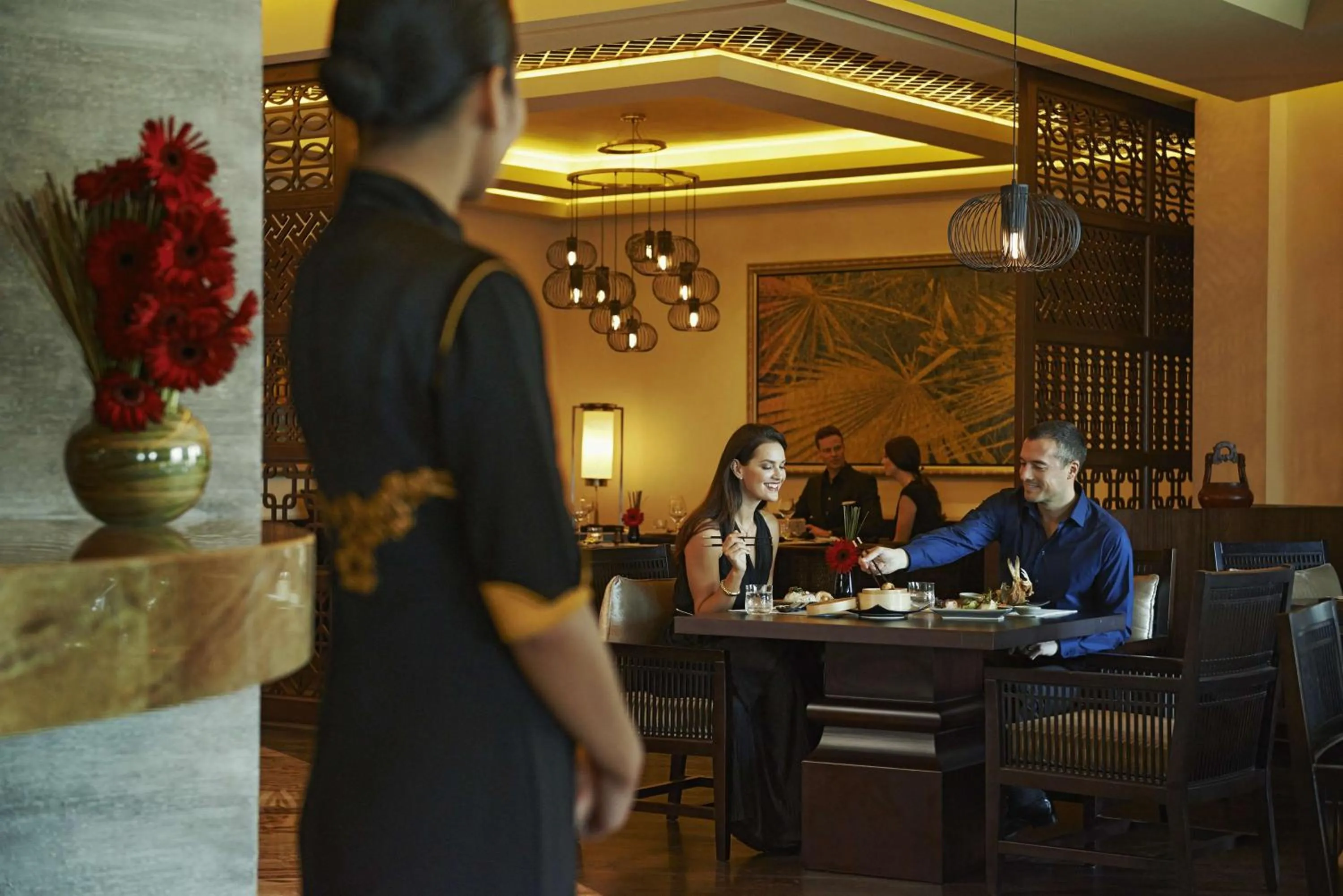 Restaurant/places to eat in Waldorf Astoria Dubai Palm Jumeirah