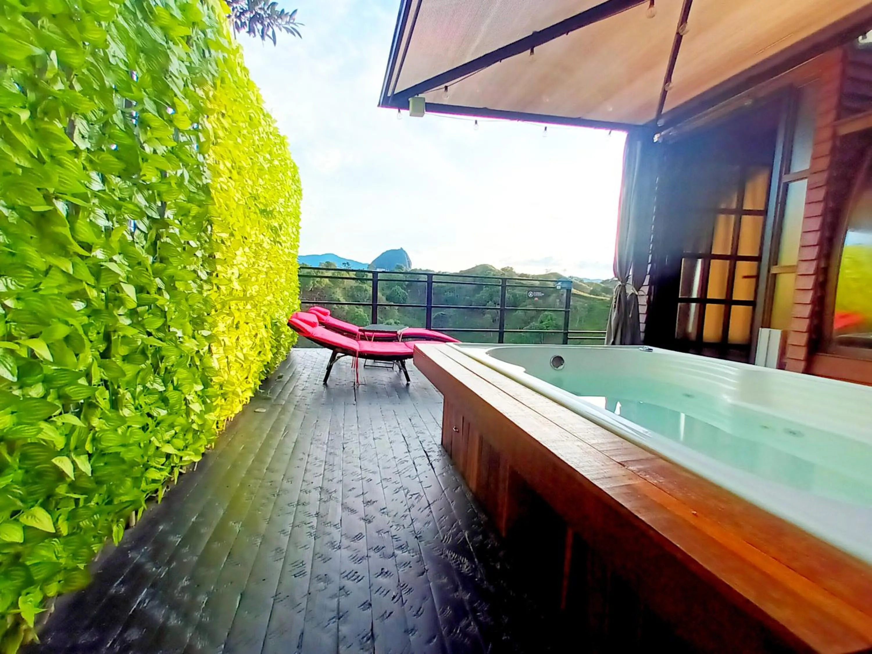 Day in Glamping The Mountain