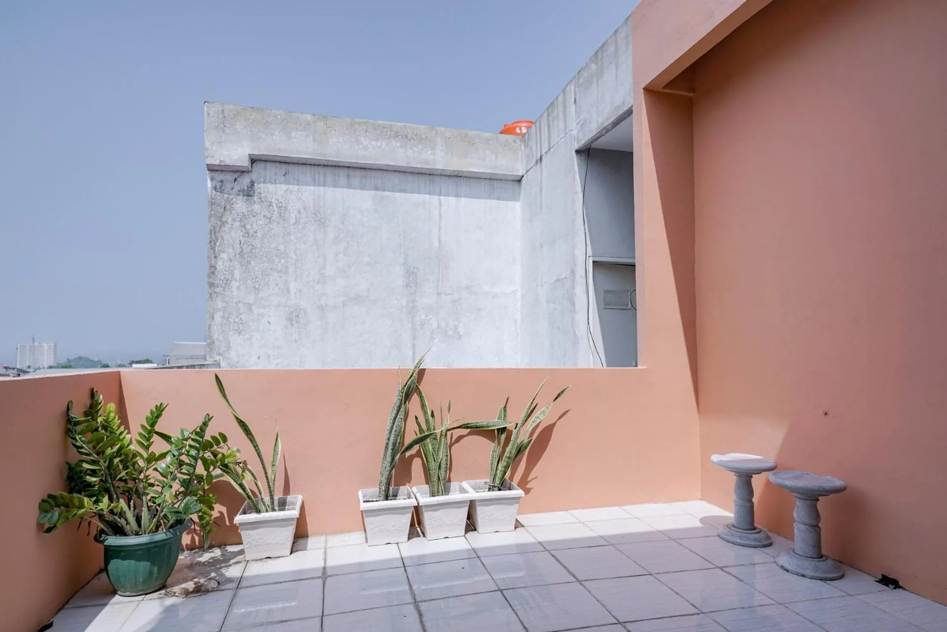 Balcony/Terrace in Urbanview Hotel Gatot Subroto Lampung by RedDoorz