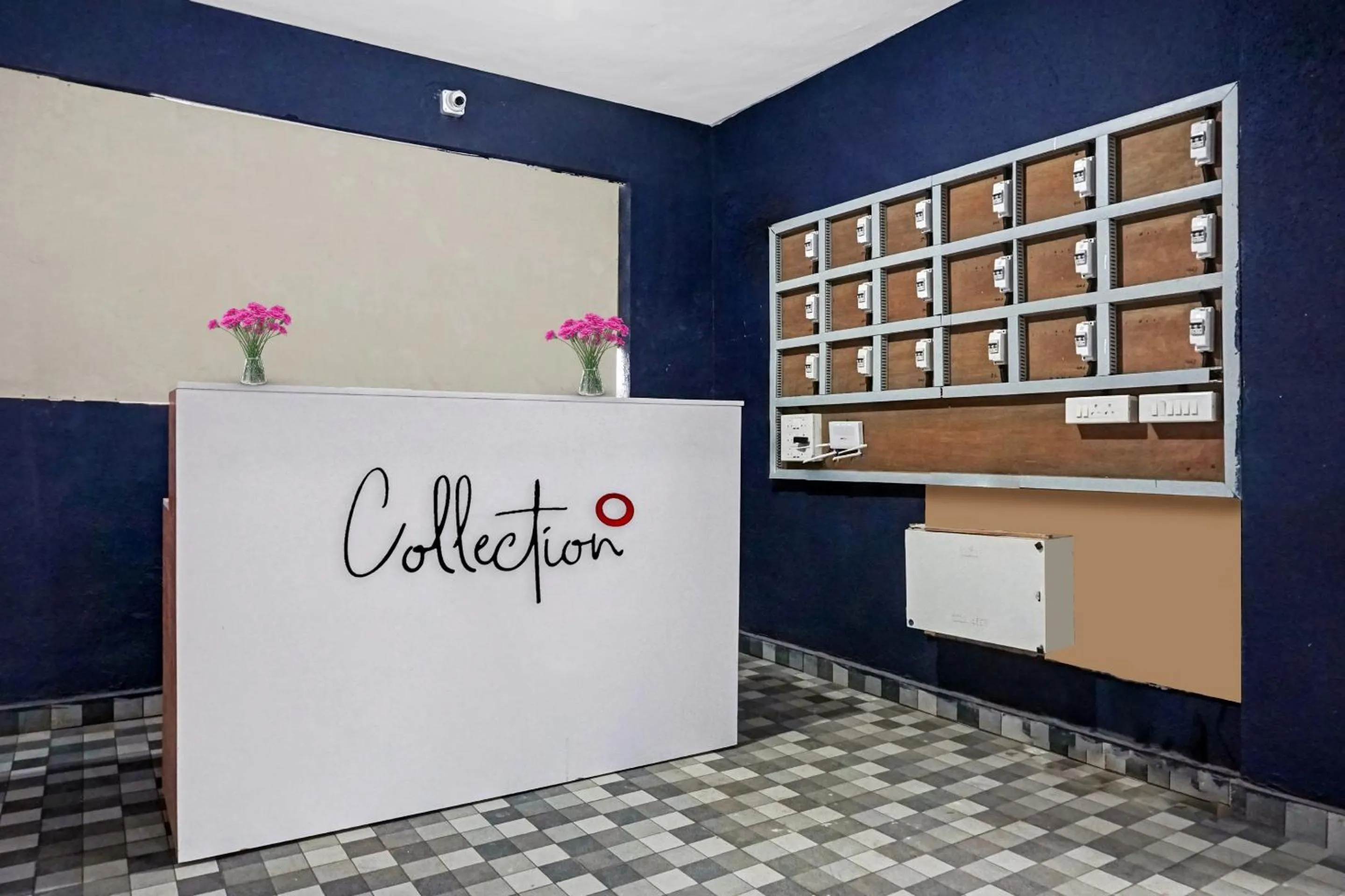 Lobby or reception in SPOT ON Hotel Deluxe