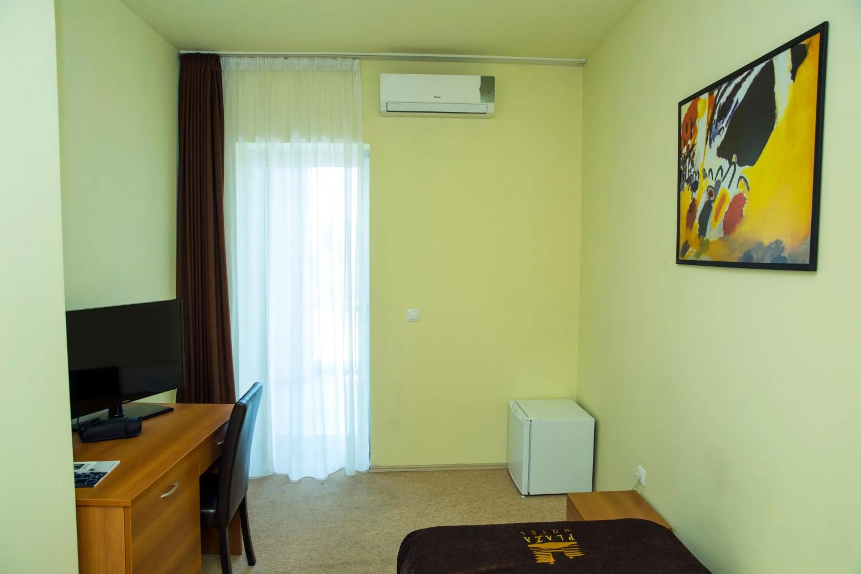 Bedroom in Mardi Plaza Hotel