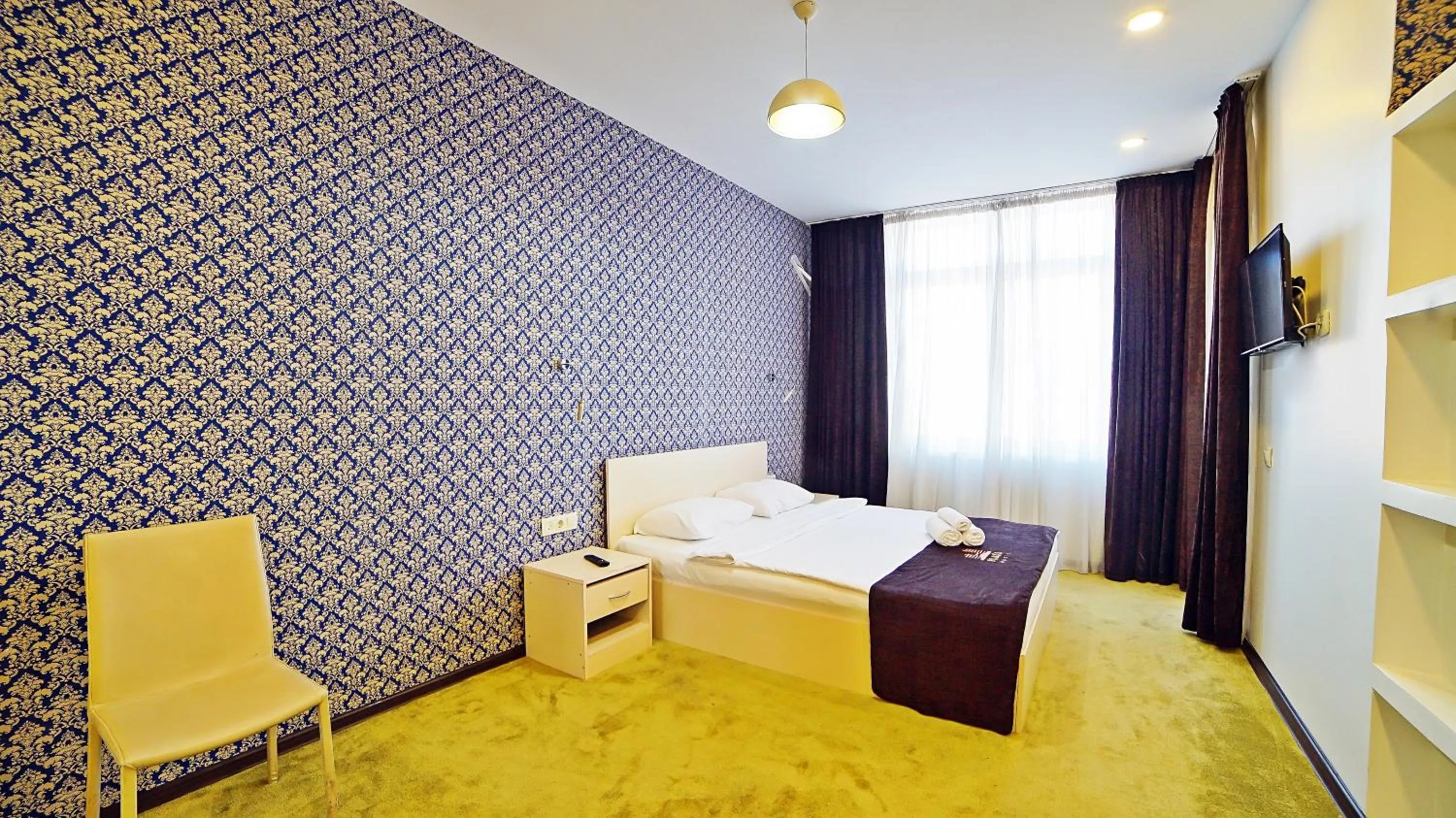 Photo of the whole room in Mardi Plaza Hotel