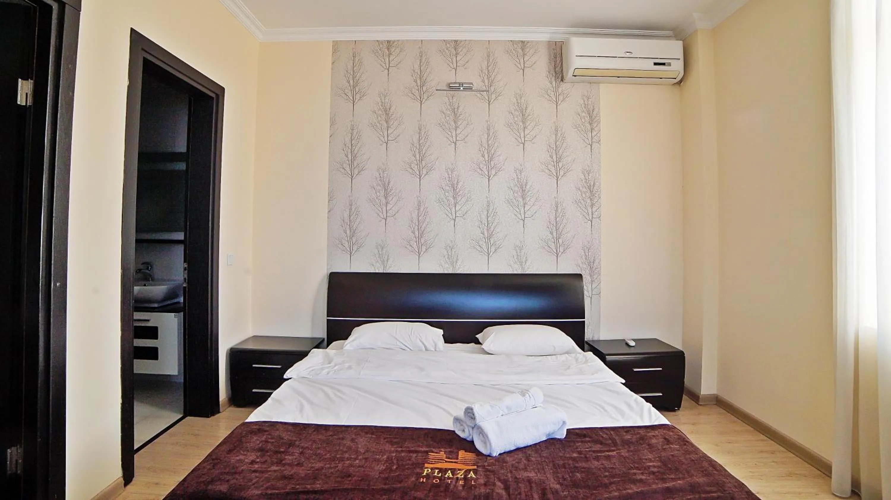 Photo of the whole room in Mardi Plaza Hotel