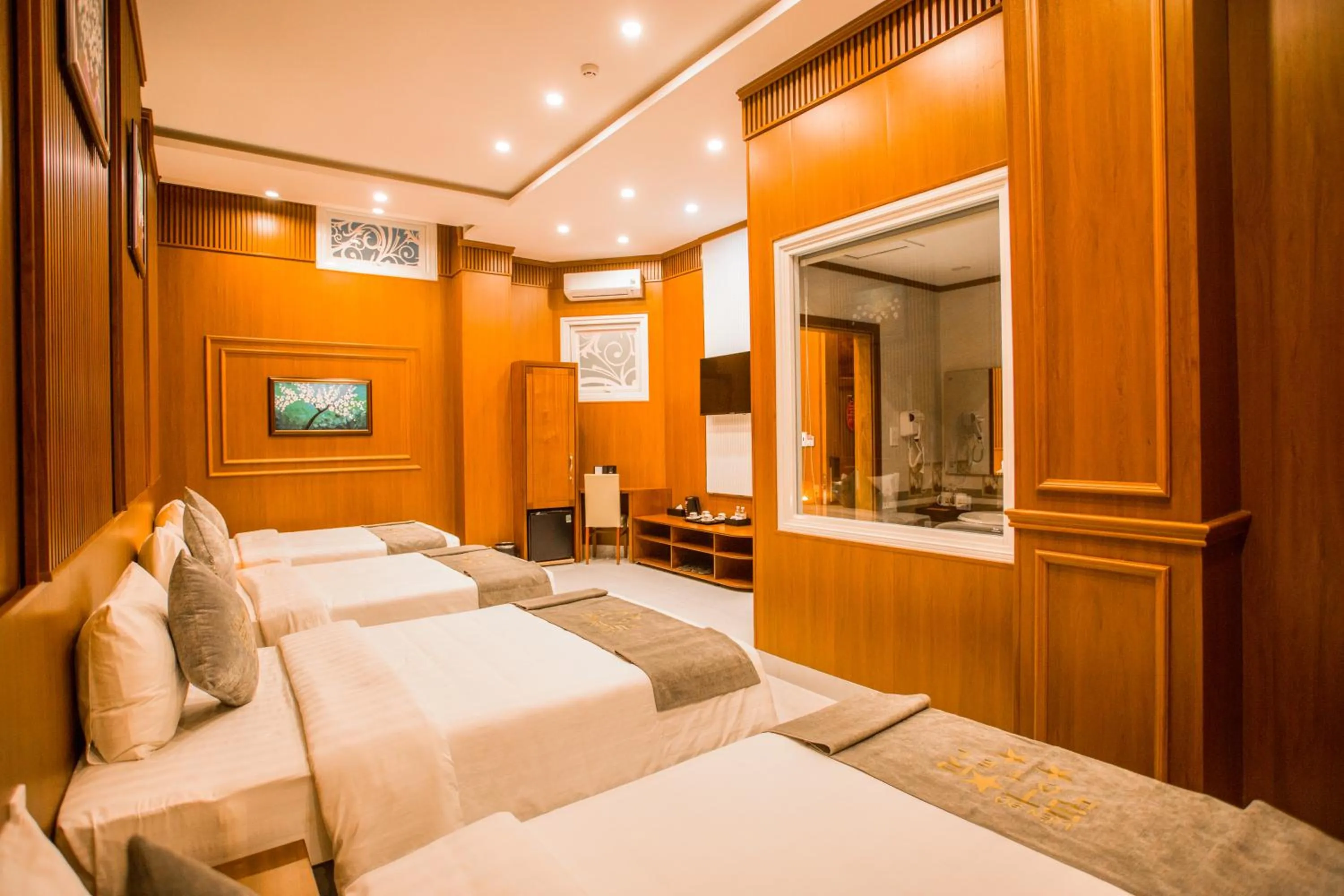 Bedroom, Bed in Lien Do Star Hotel