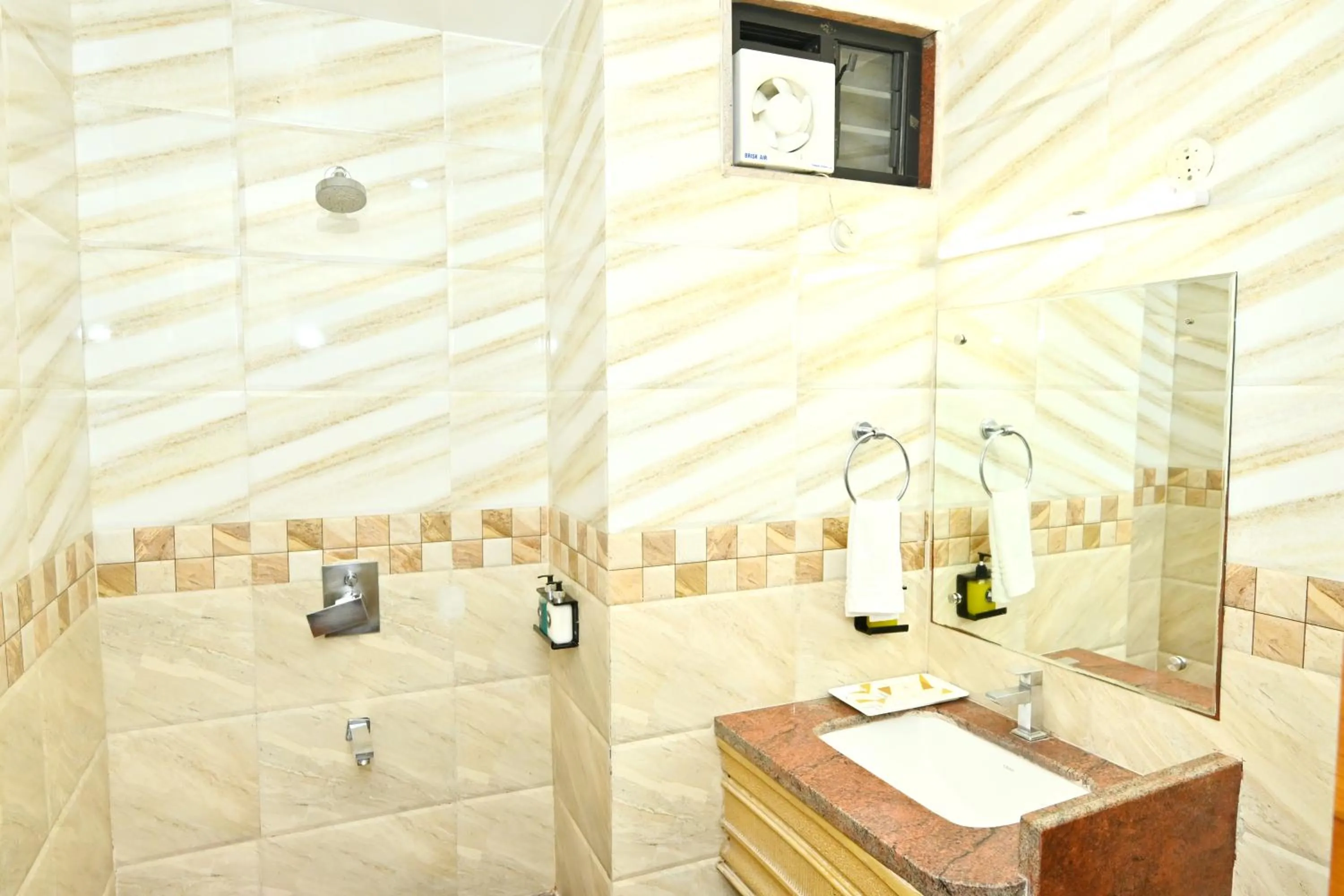 Simran Heritage(Business Hotel