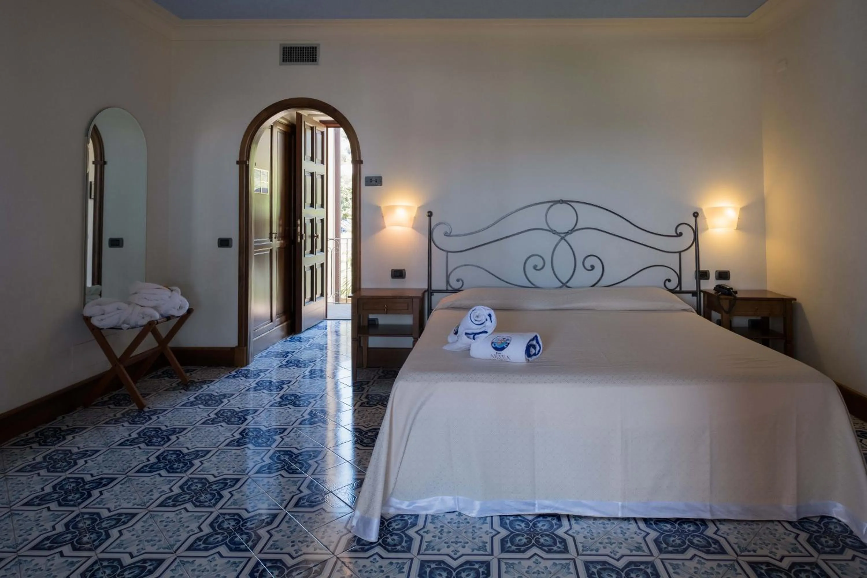 Bedroom, Bed in Hotel Aktea