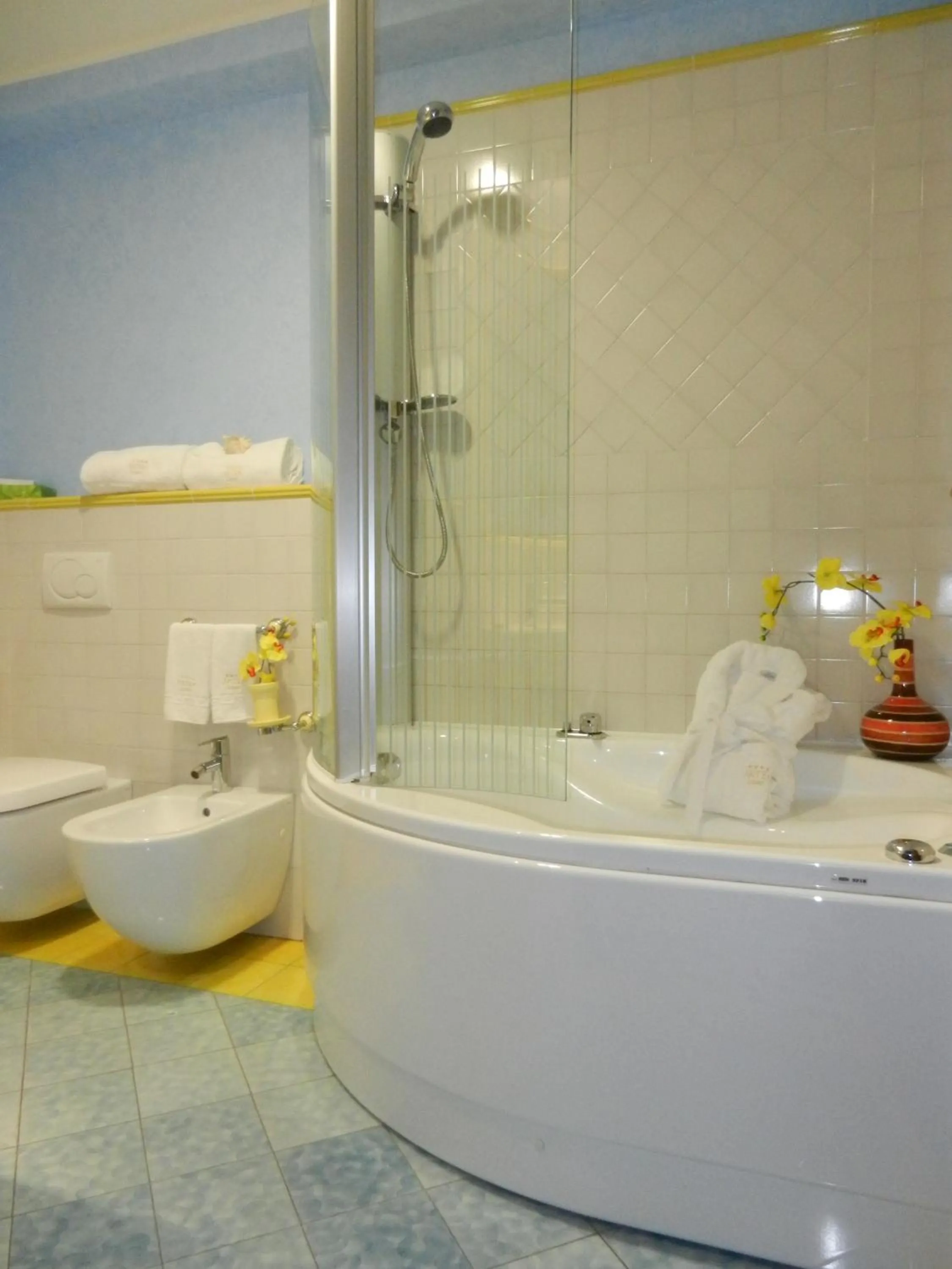 Bathroom in Hotel Aktea