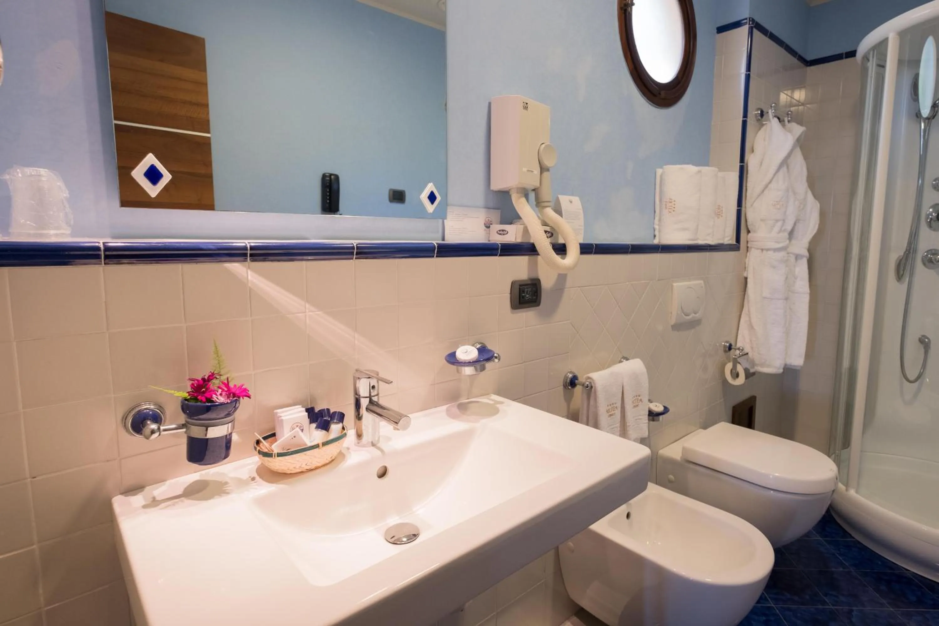 Bathroom in Hotel Aktea