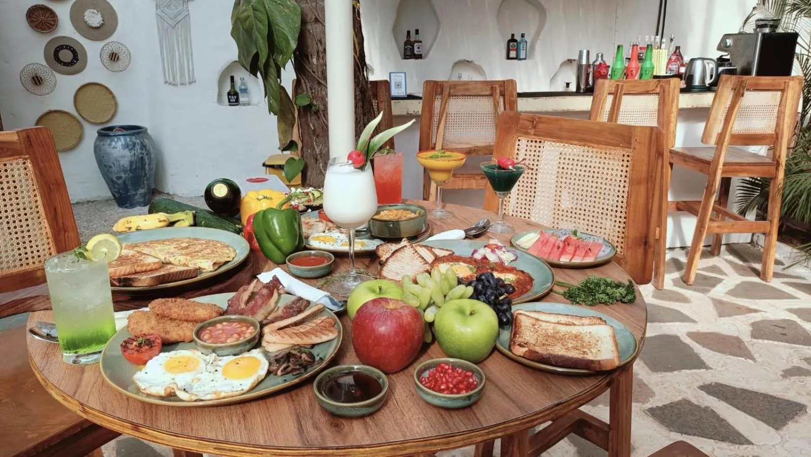 Food and drinks in Jungle by sturmfrei Palolem