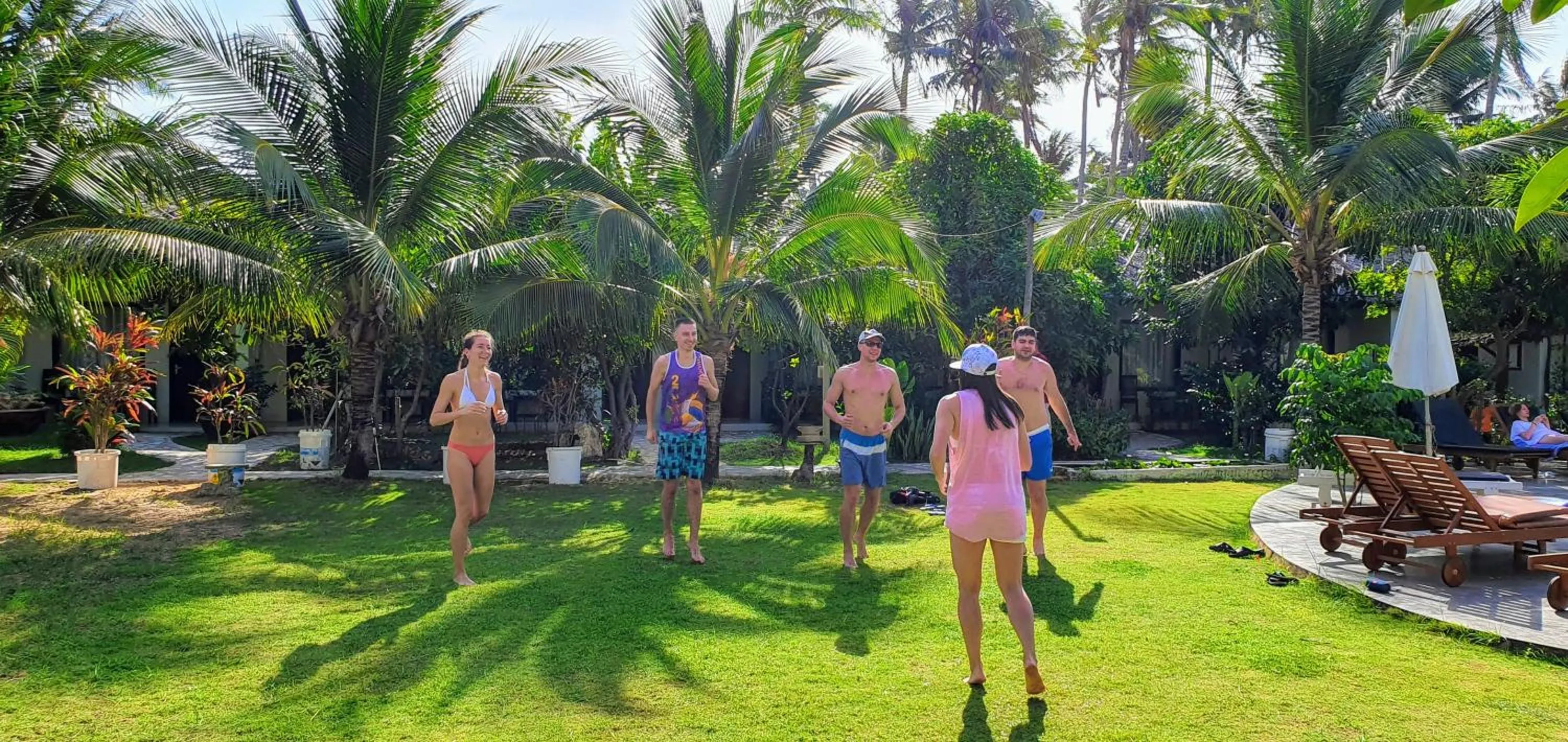 Garden in Sun & Sands Beach Hotel