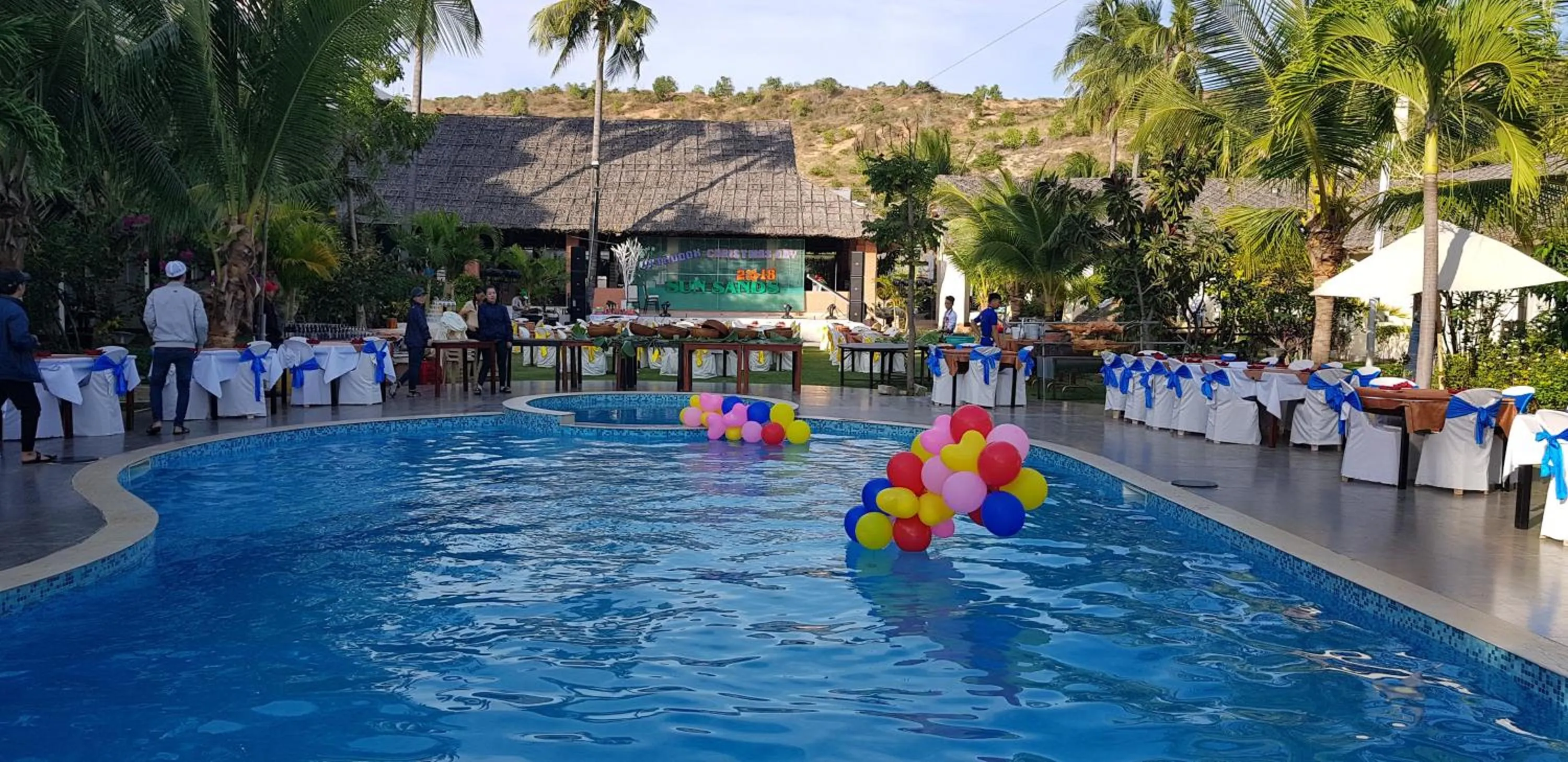 Banquet/Function facilities in Sun & Sands Beach Hotel