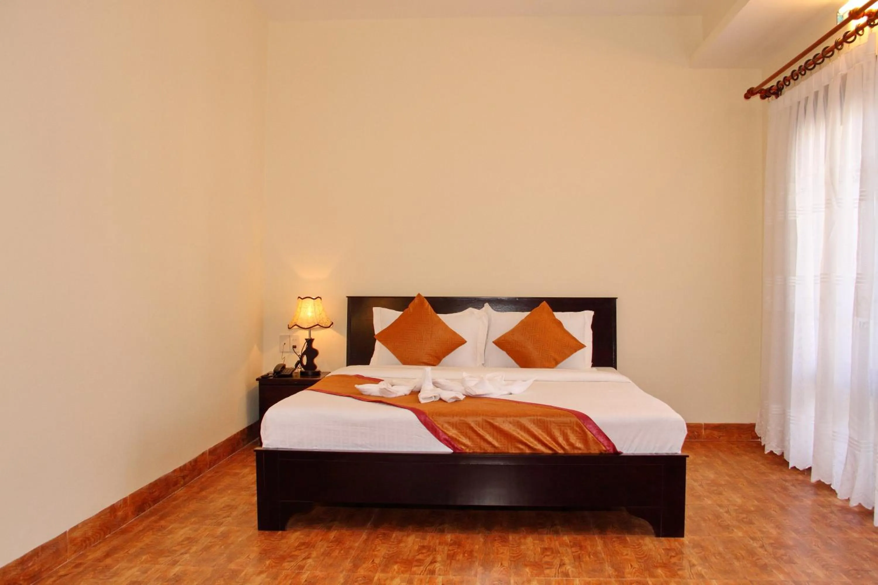 Decorative detail in Sun & Sands Beach Hotel