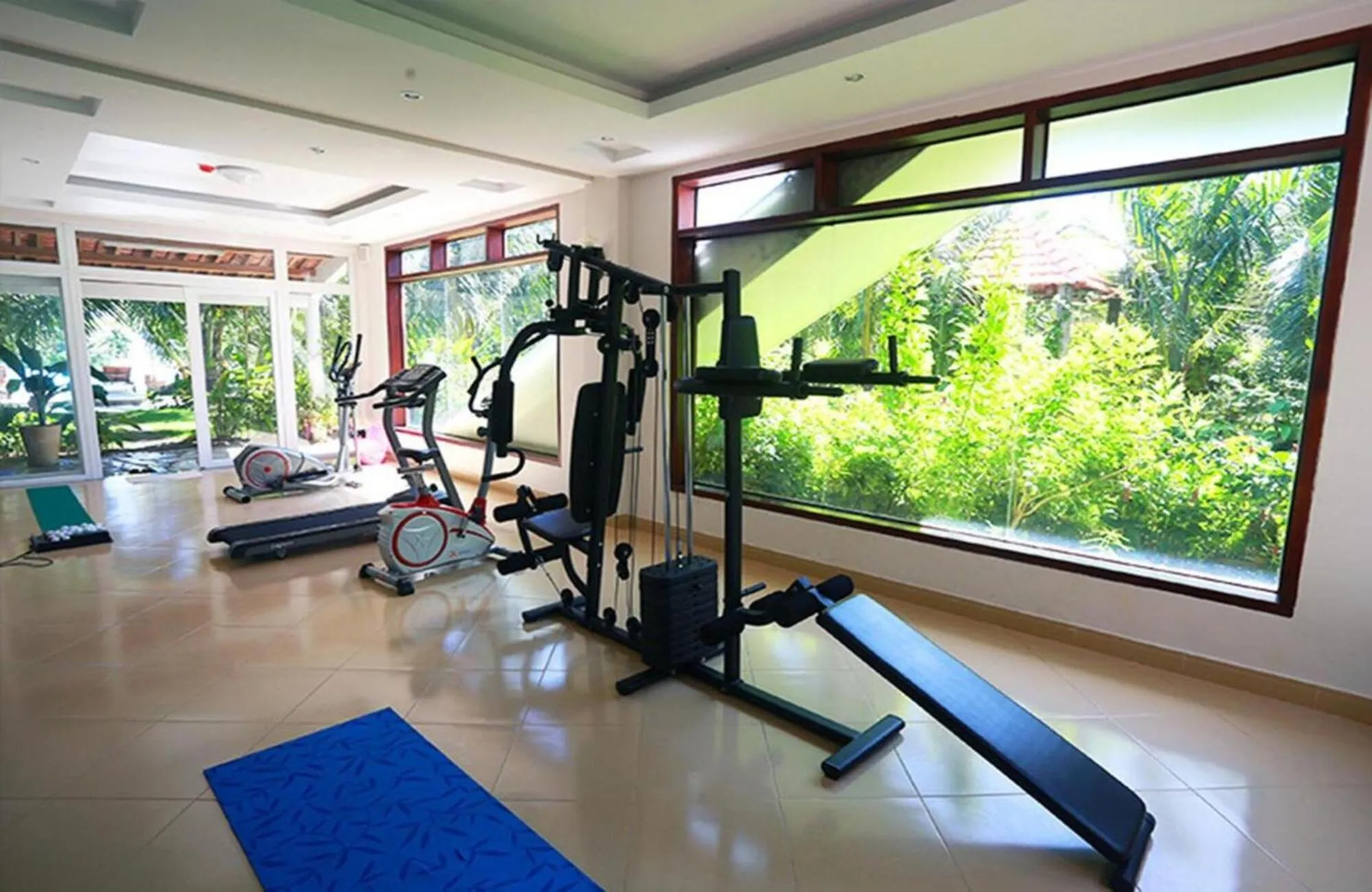 Fitness centre/facilities in Saigon Emerald Beach Resort
