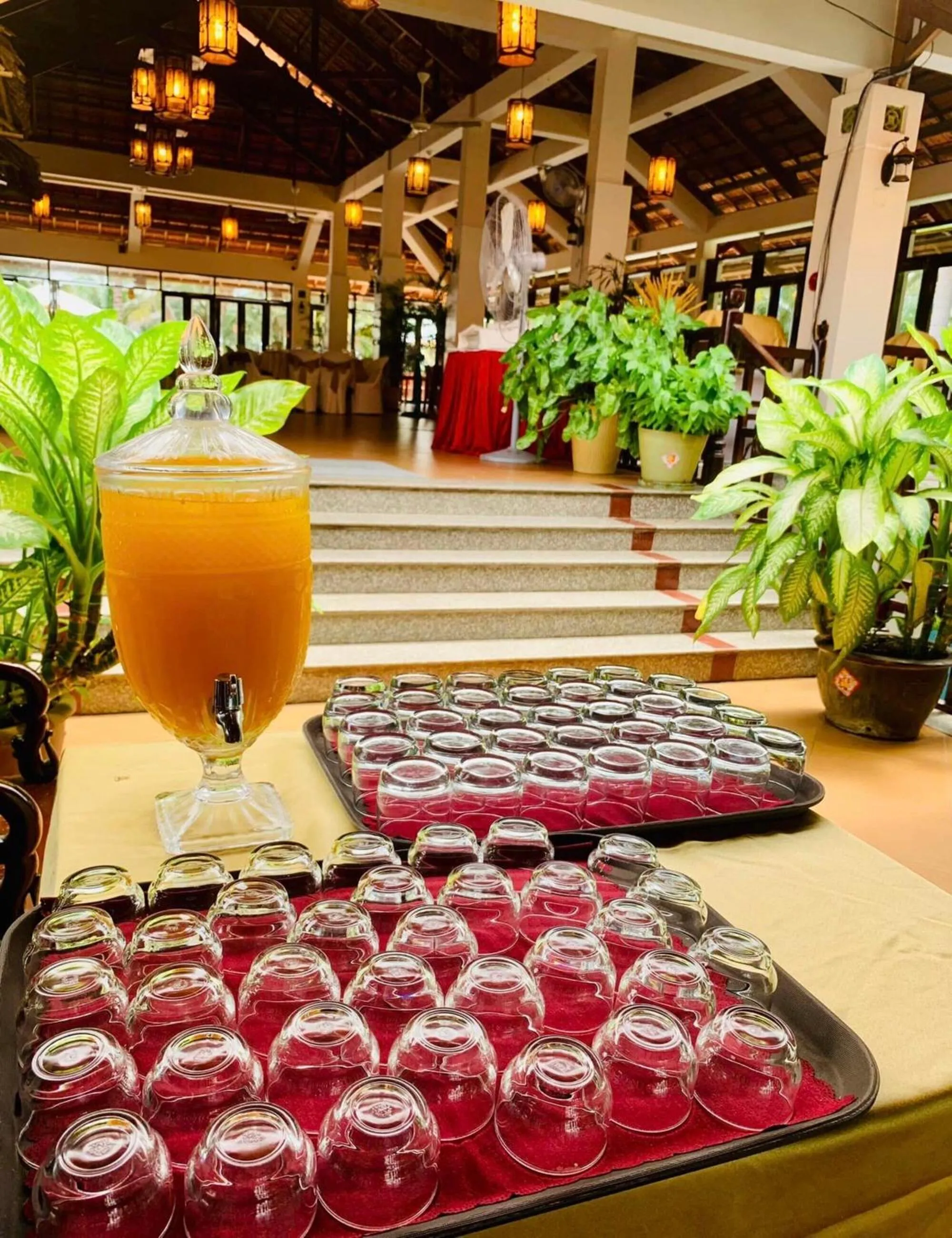 Restaurant/places to eat in Saigon Emerald Beach Resort