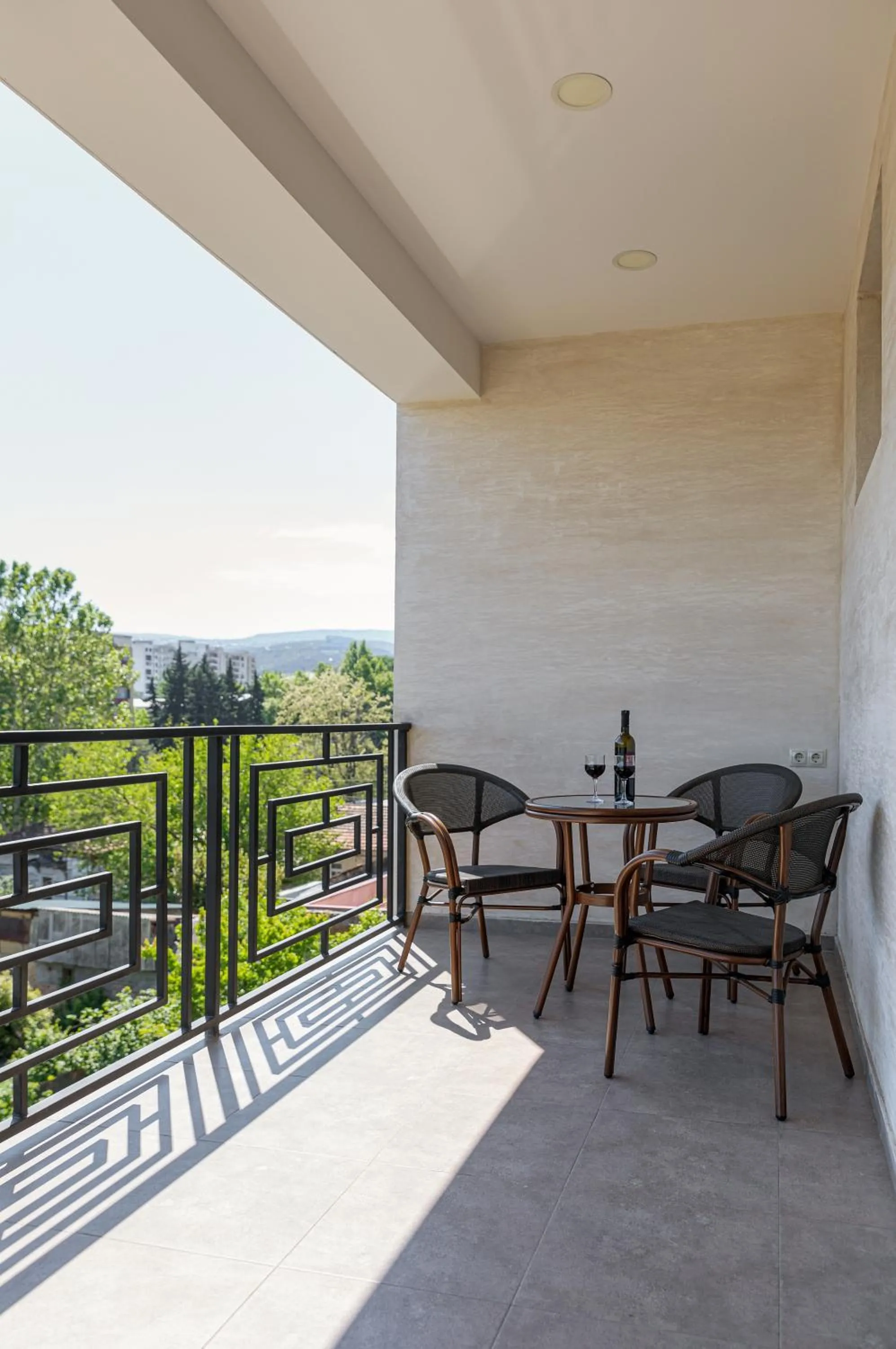 Patio in Vinum Hotel