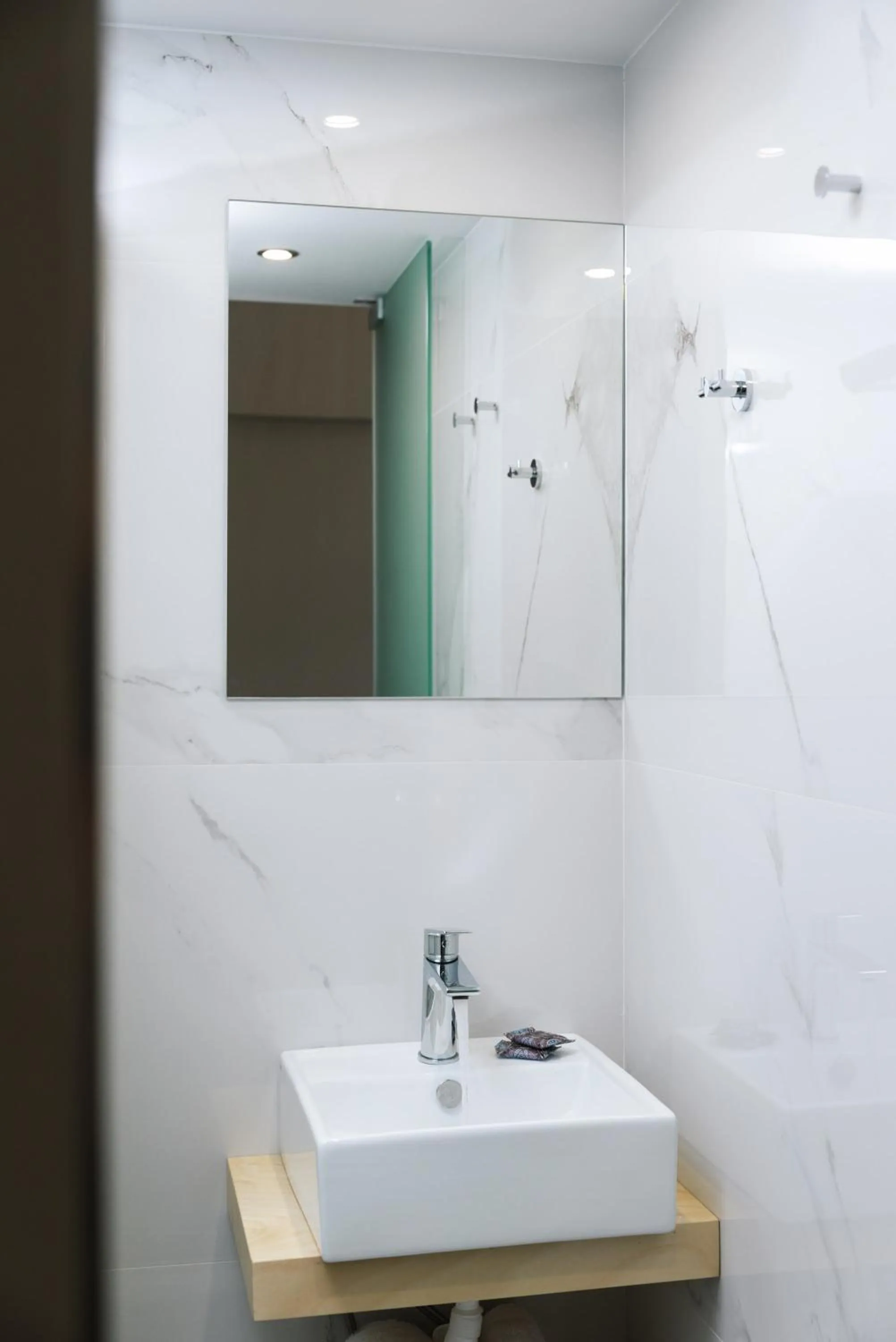 Bathroom in Alcyone Studios and Apartments