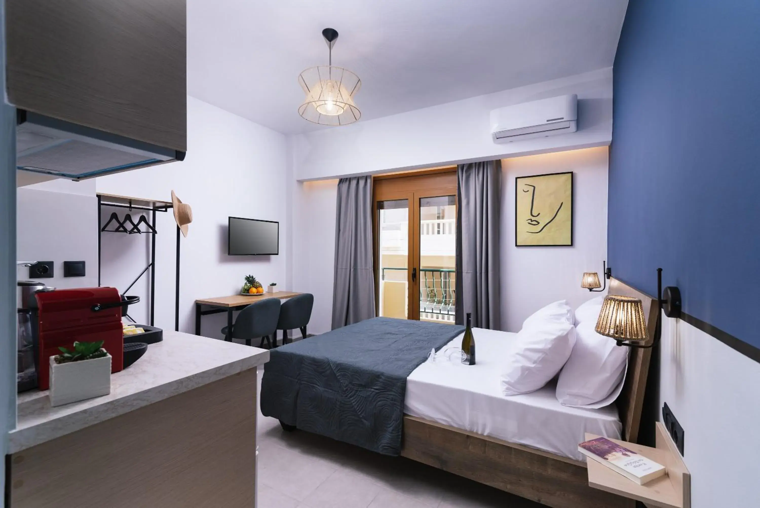 Superior Double Room in Alcyone Studios and Apartments Superior Double Room in Alcyone Studios and Apartments