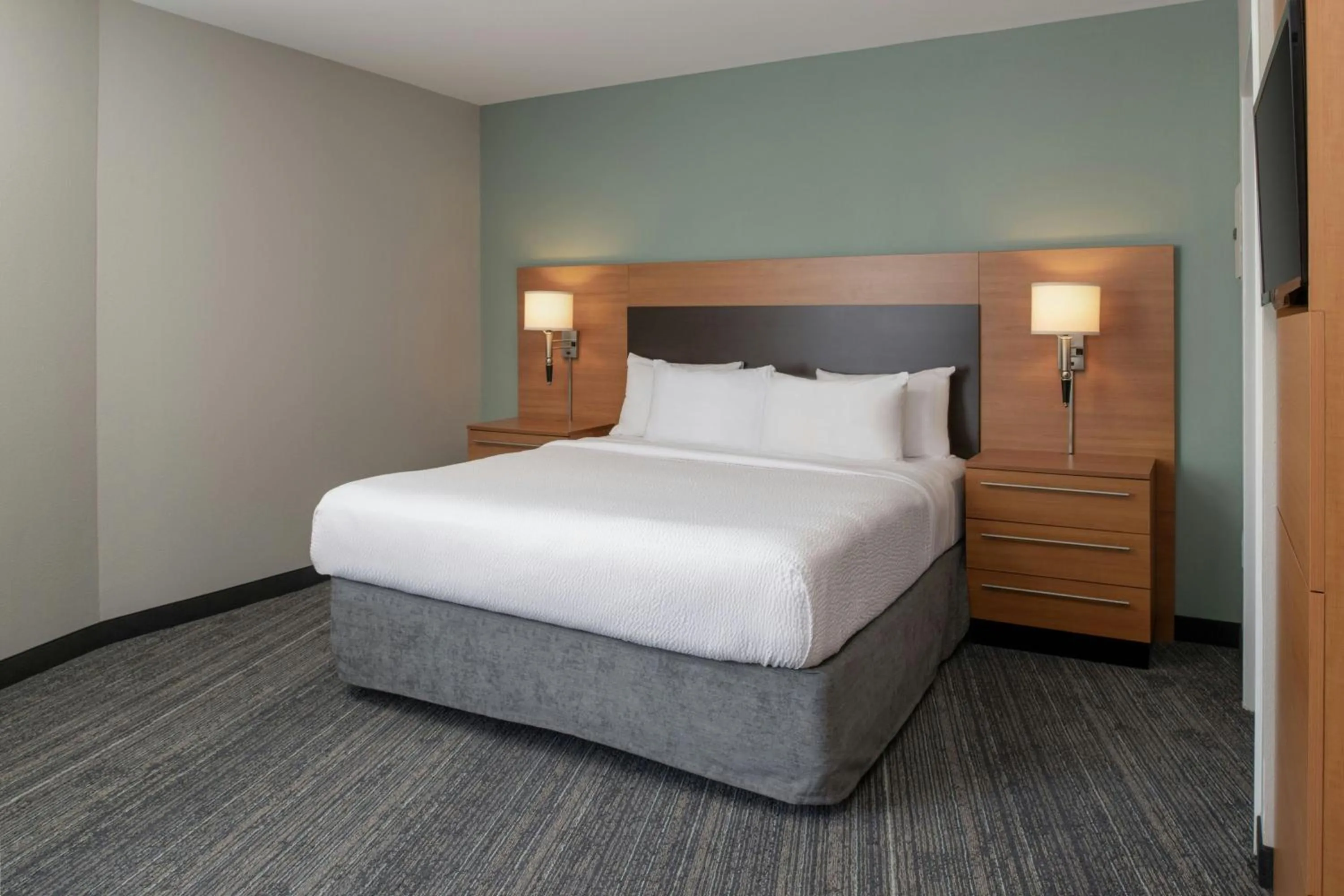 Photo of the whole room, Bed in TownePlace Suites by Marriott Jackson Ridgeland/The Township at Colony Park