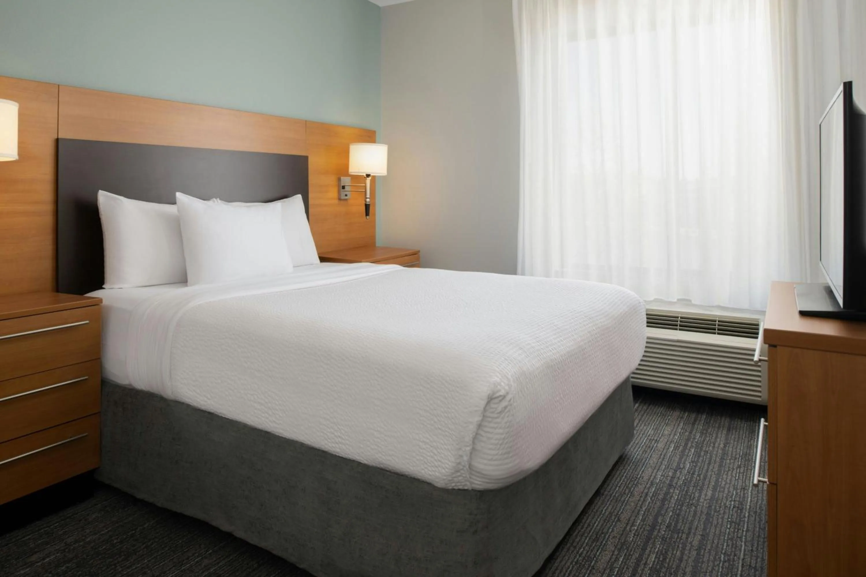 Bedroom, Bed in TownePlace Suites by Marriott Jackson Ridgeland/The Township at Colony Park