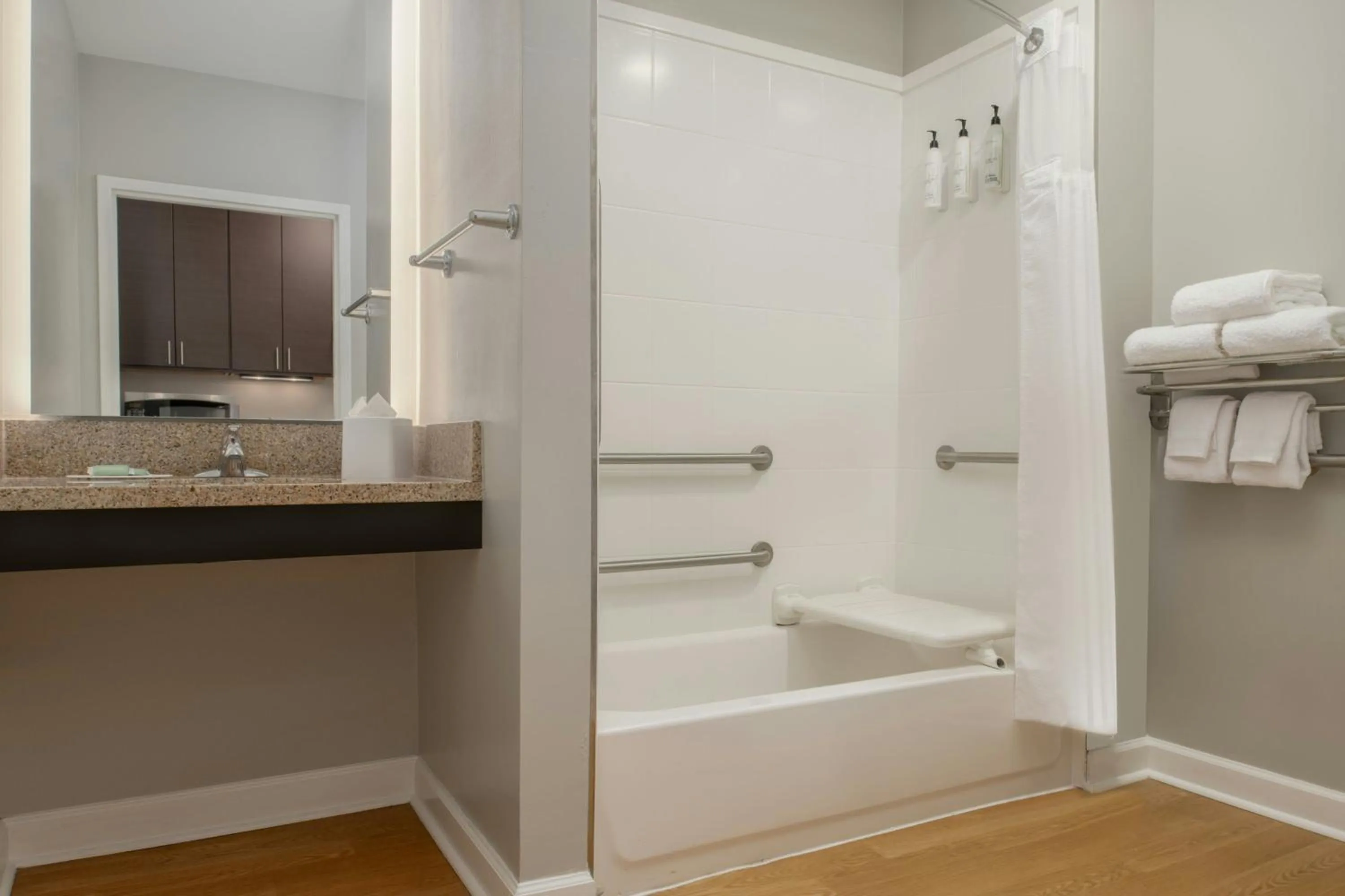 Bathroom in TownePlace Suites by Marriott Jackson Ridgeland/The Township at Colony Park