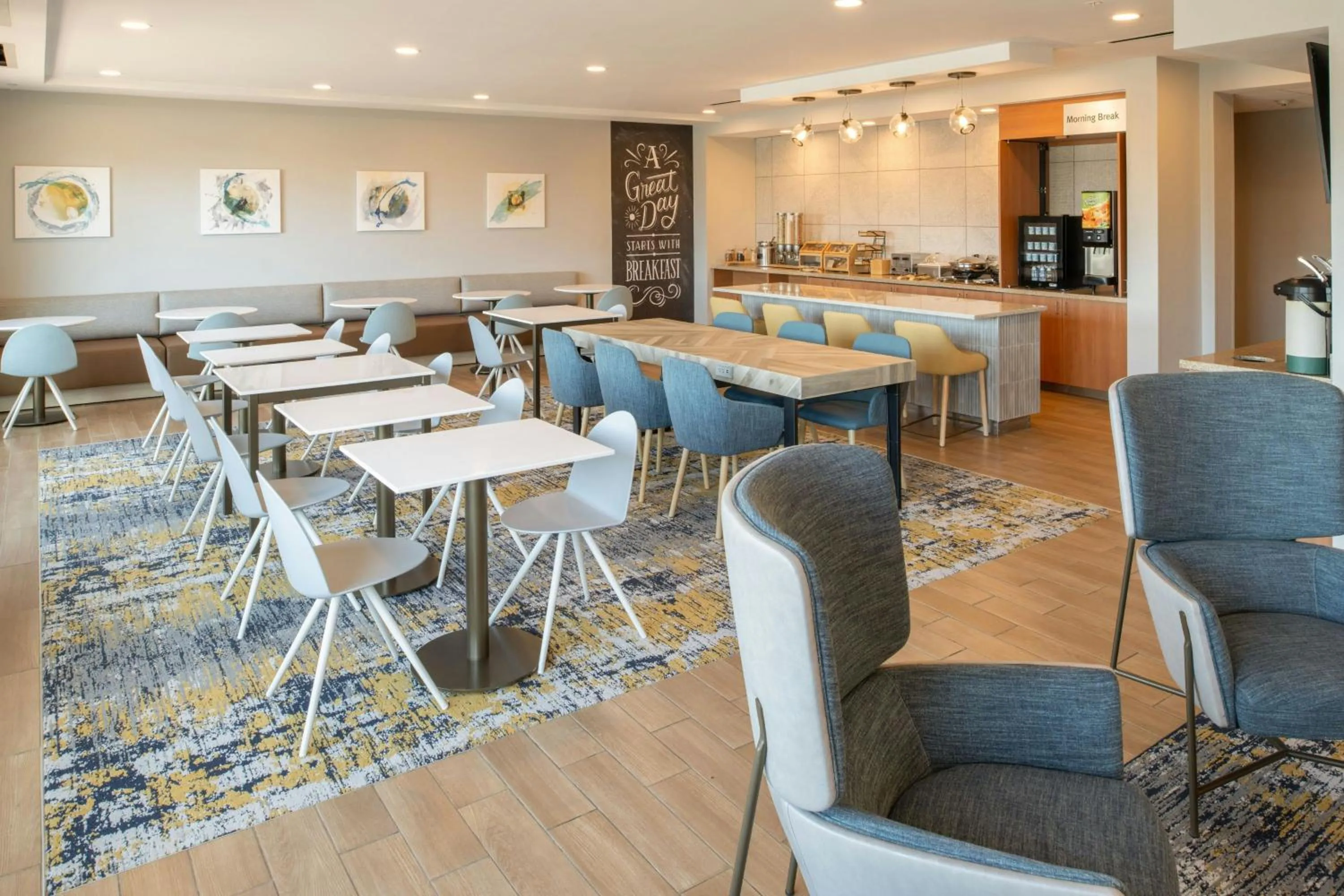 Breakfast in TownePlace Suites by Marriott Jackson Ridgeland/The Township at Colony Park