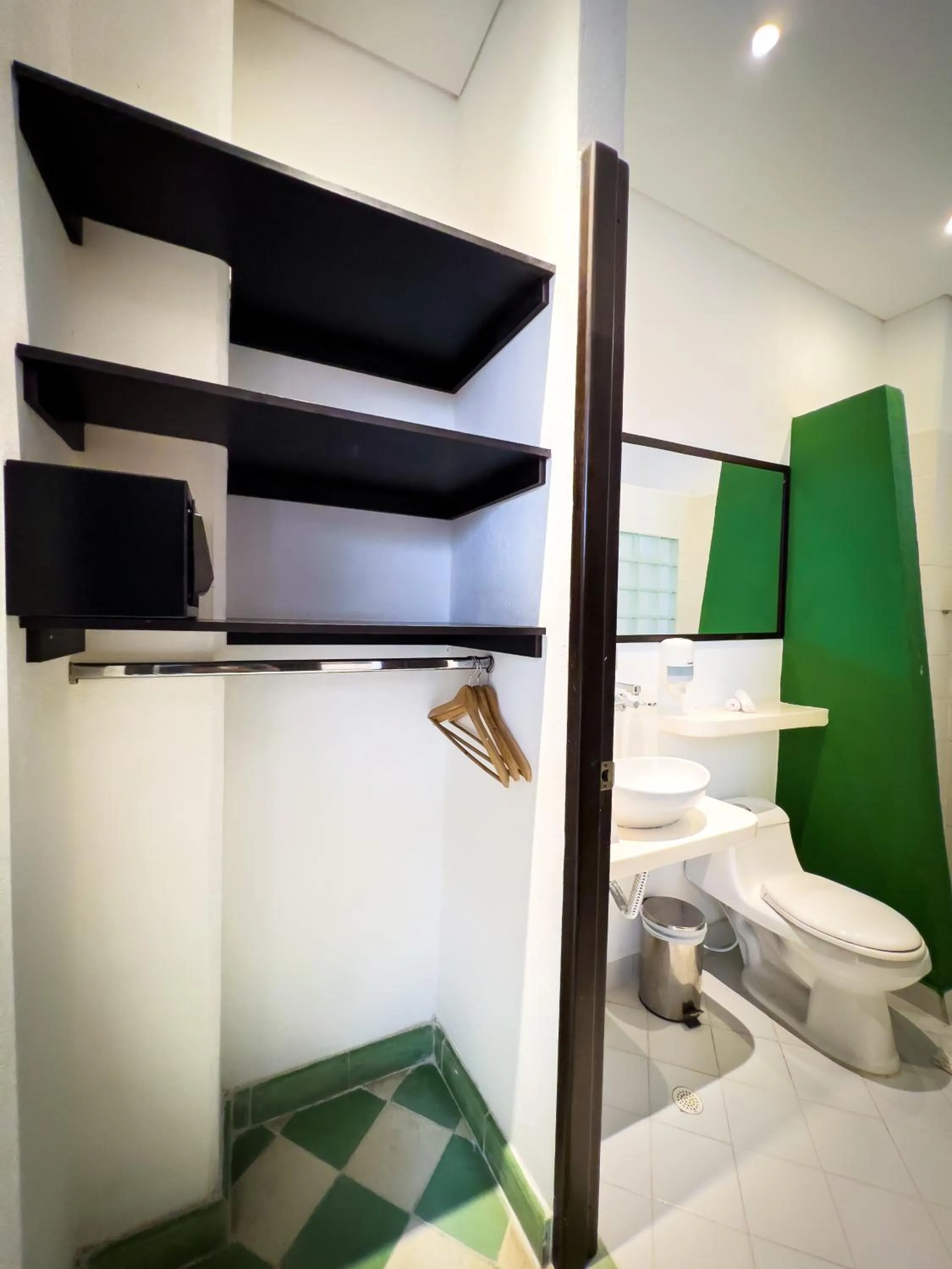 Toilet in Hotel Santa Marta by MIJ