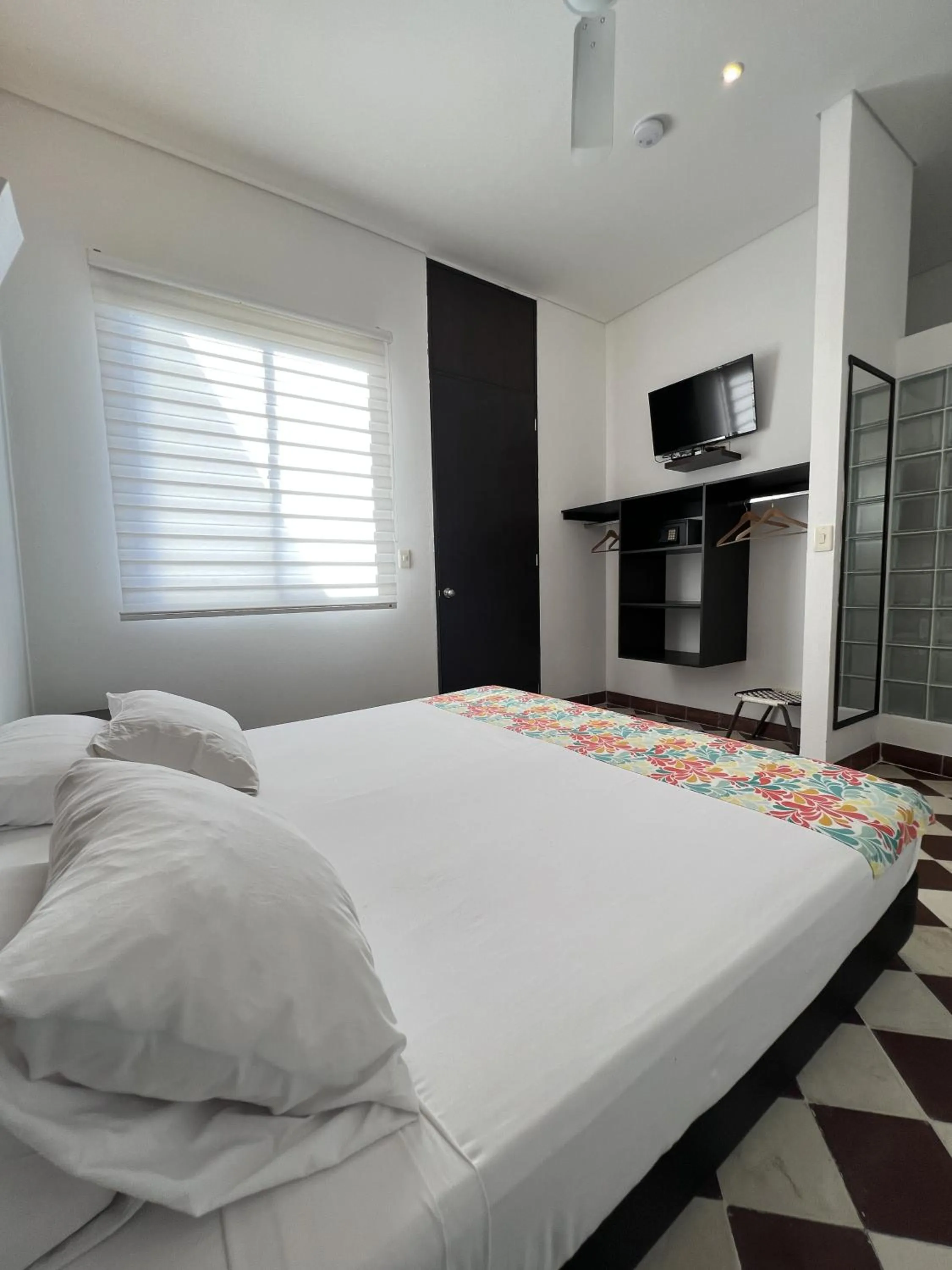 Bed in Hotel Santa Marta by MIJ