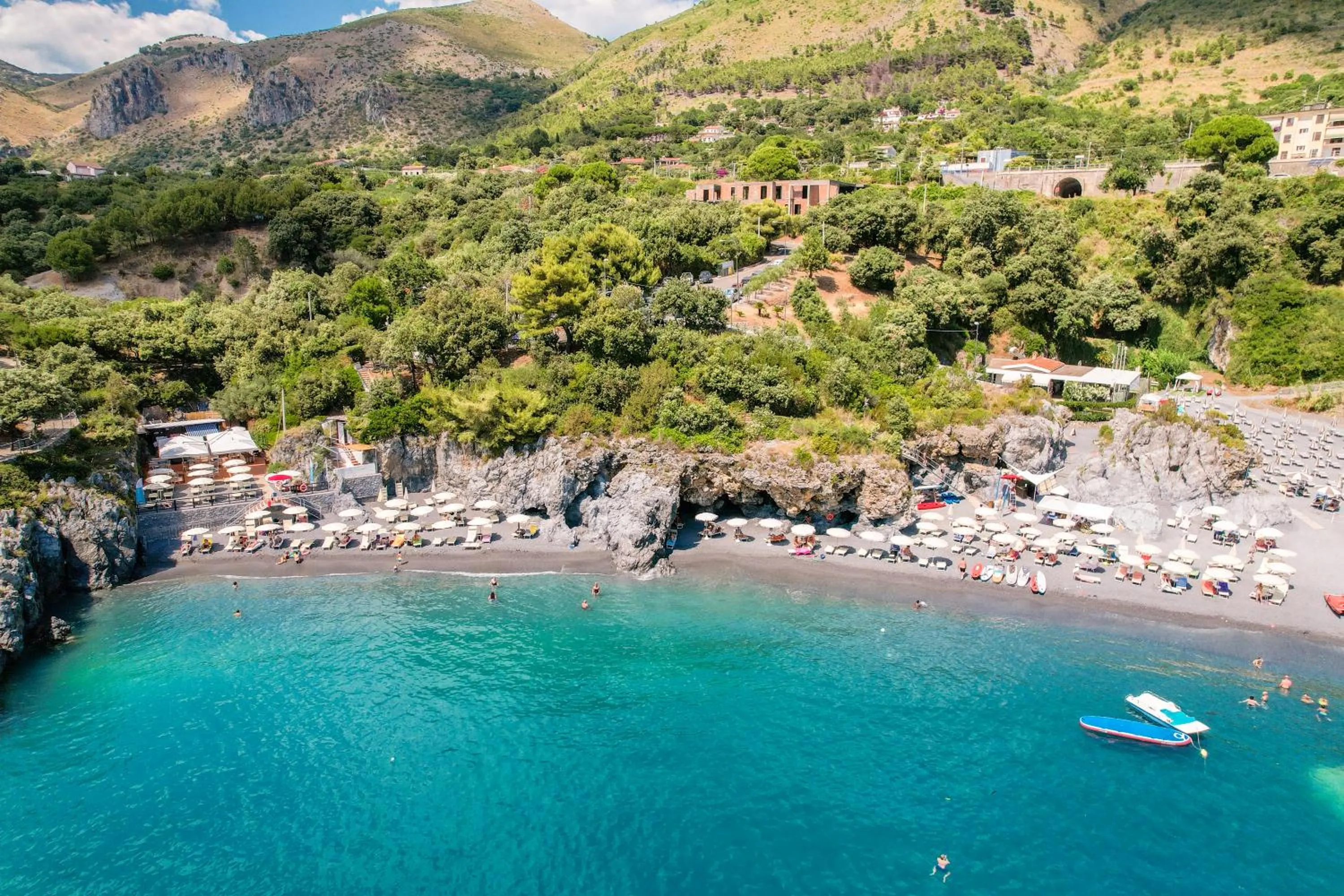 Beach in Grand Hotel Pianeta Maratea Resort