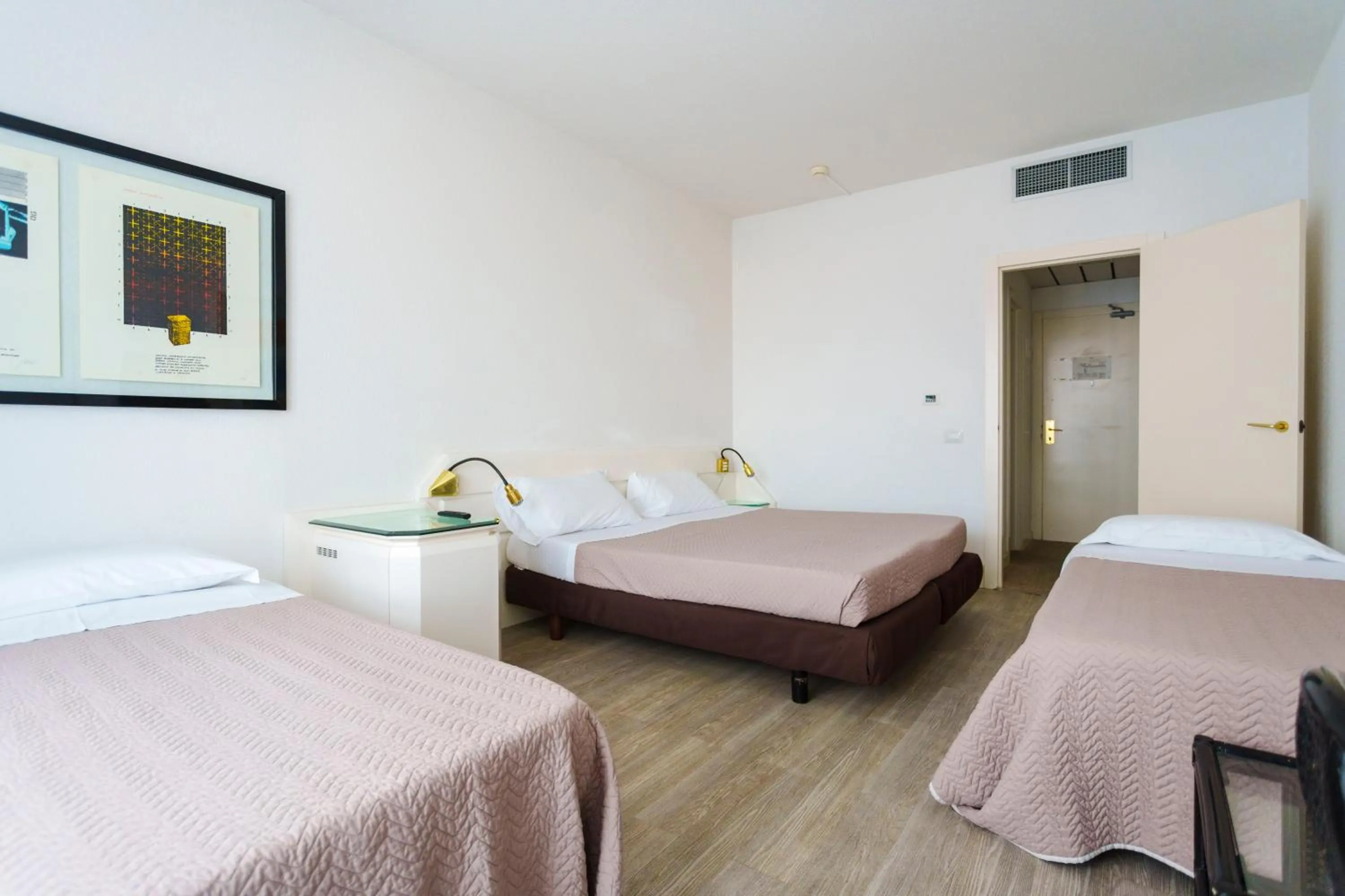 Bed in Grand Hotel Pianeta Maratea Resort