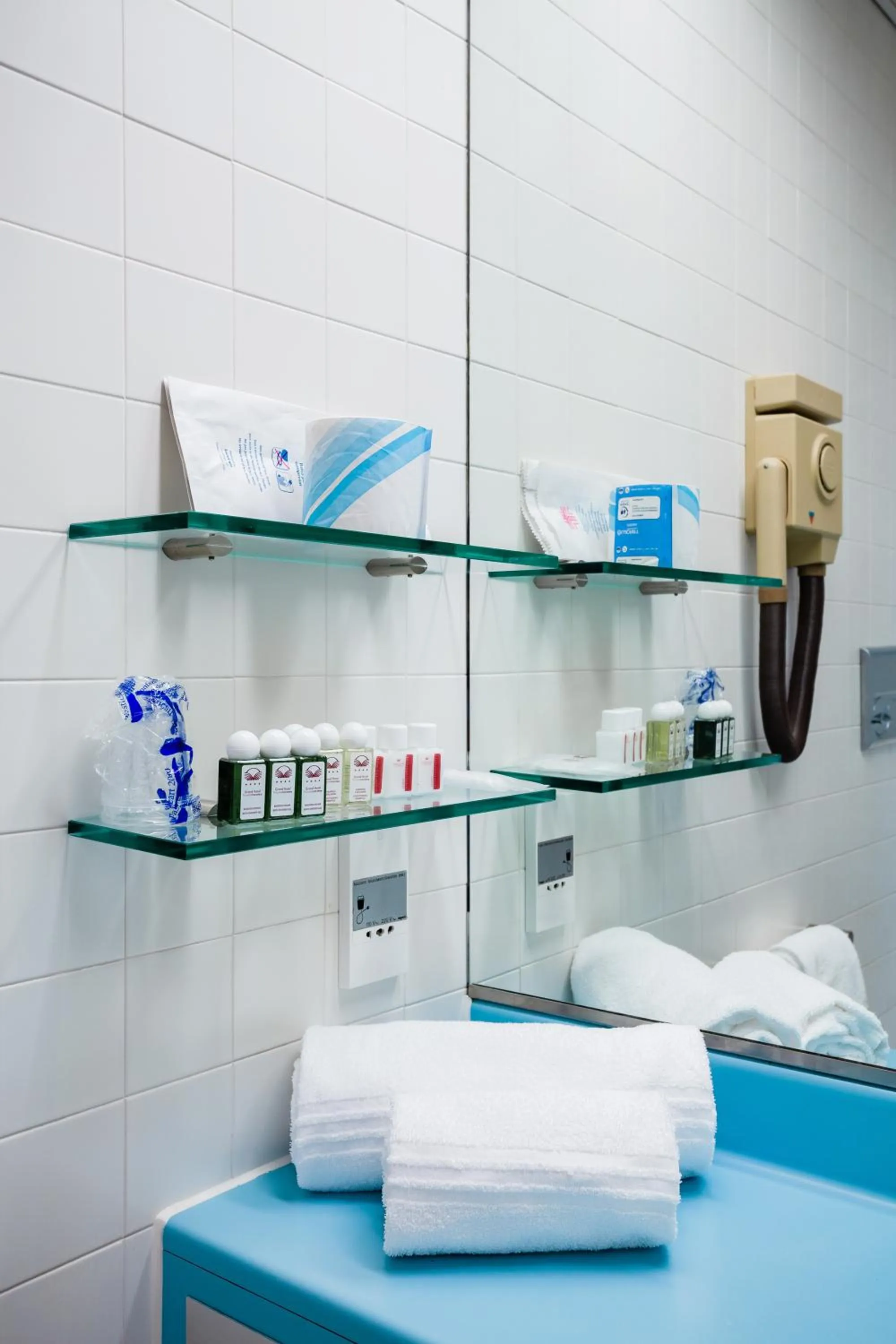 Bathroom in Grand Hotel Pianeta Maratea Resort