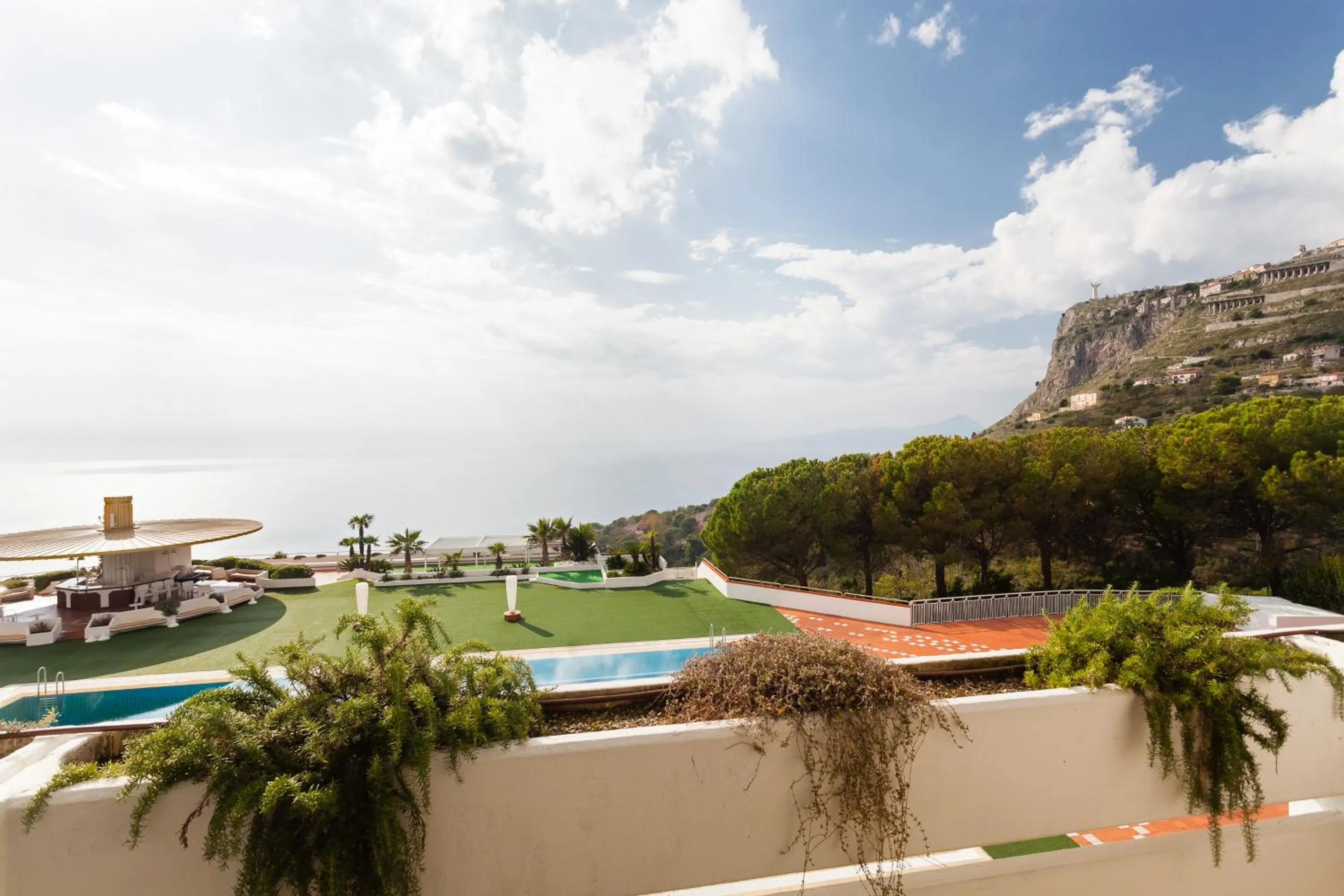 Pool view in Grand Hotel Pianeta Maratea Resort