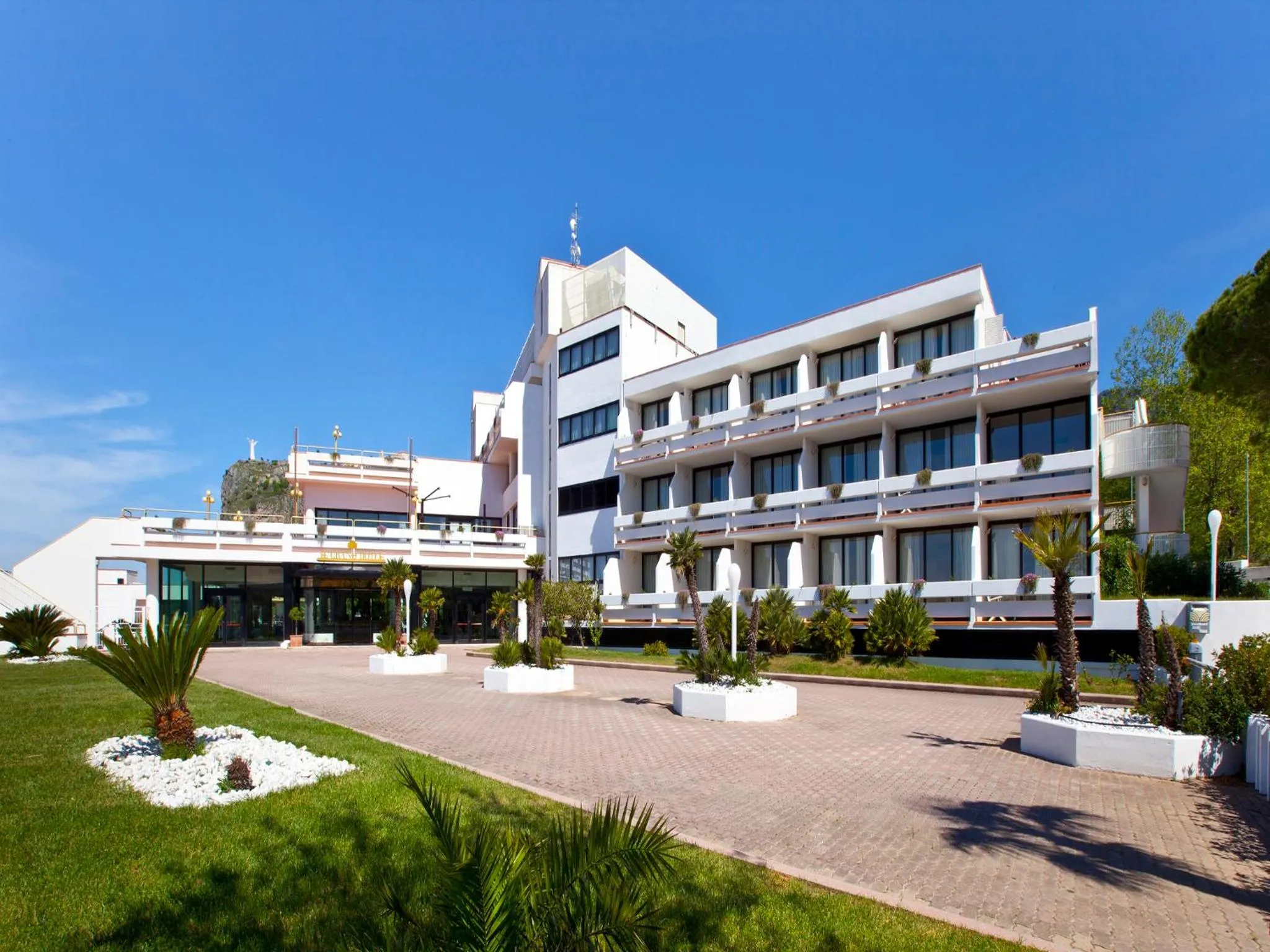 Property building in Grand Hotel Pianeta Maratea Resort