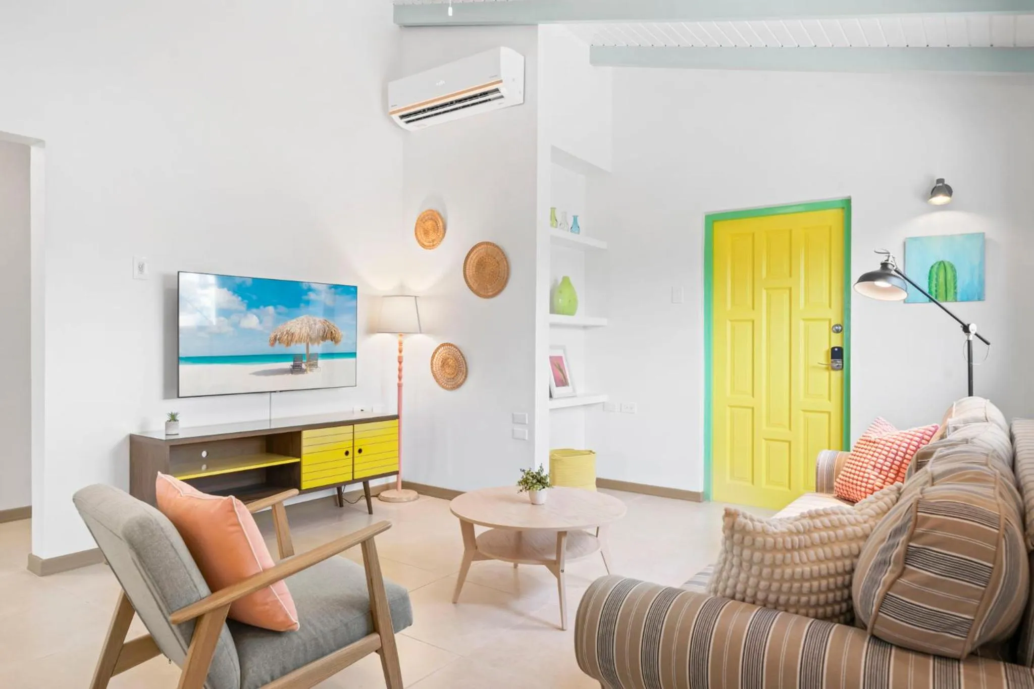 TV and multimedia in Bubali Bliss Studios & Villas