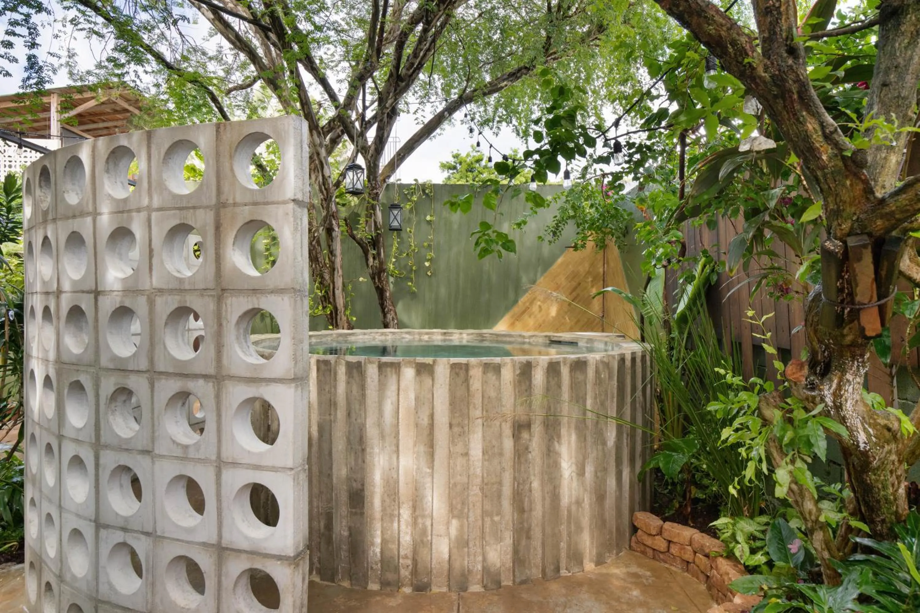 Swimming pool in DREAMCATCHER by DW - ADULTS ONLY