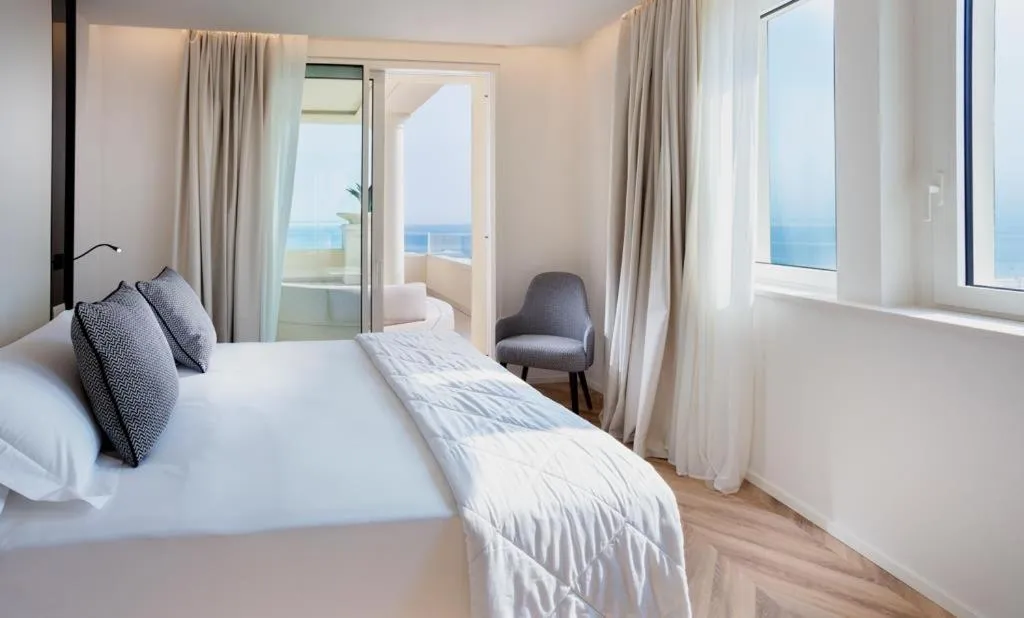 Bed in Hotel Corallo