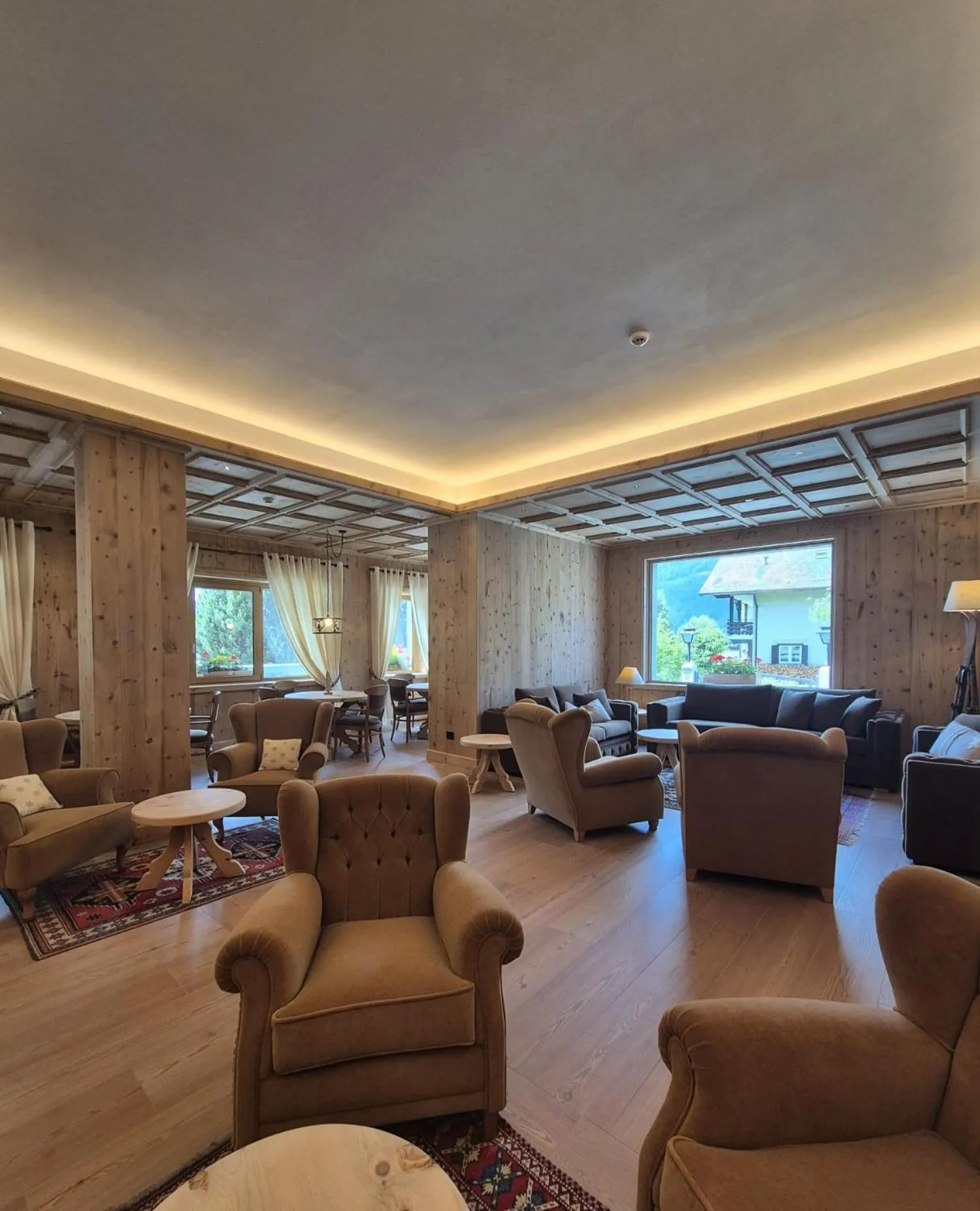 Hotel Baita Dei Pini