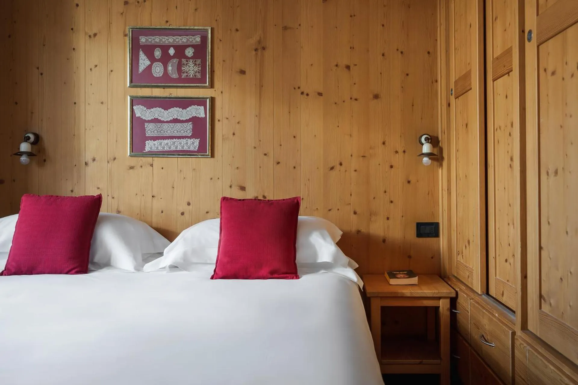 Bed in Hotel Baita Dei Pini