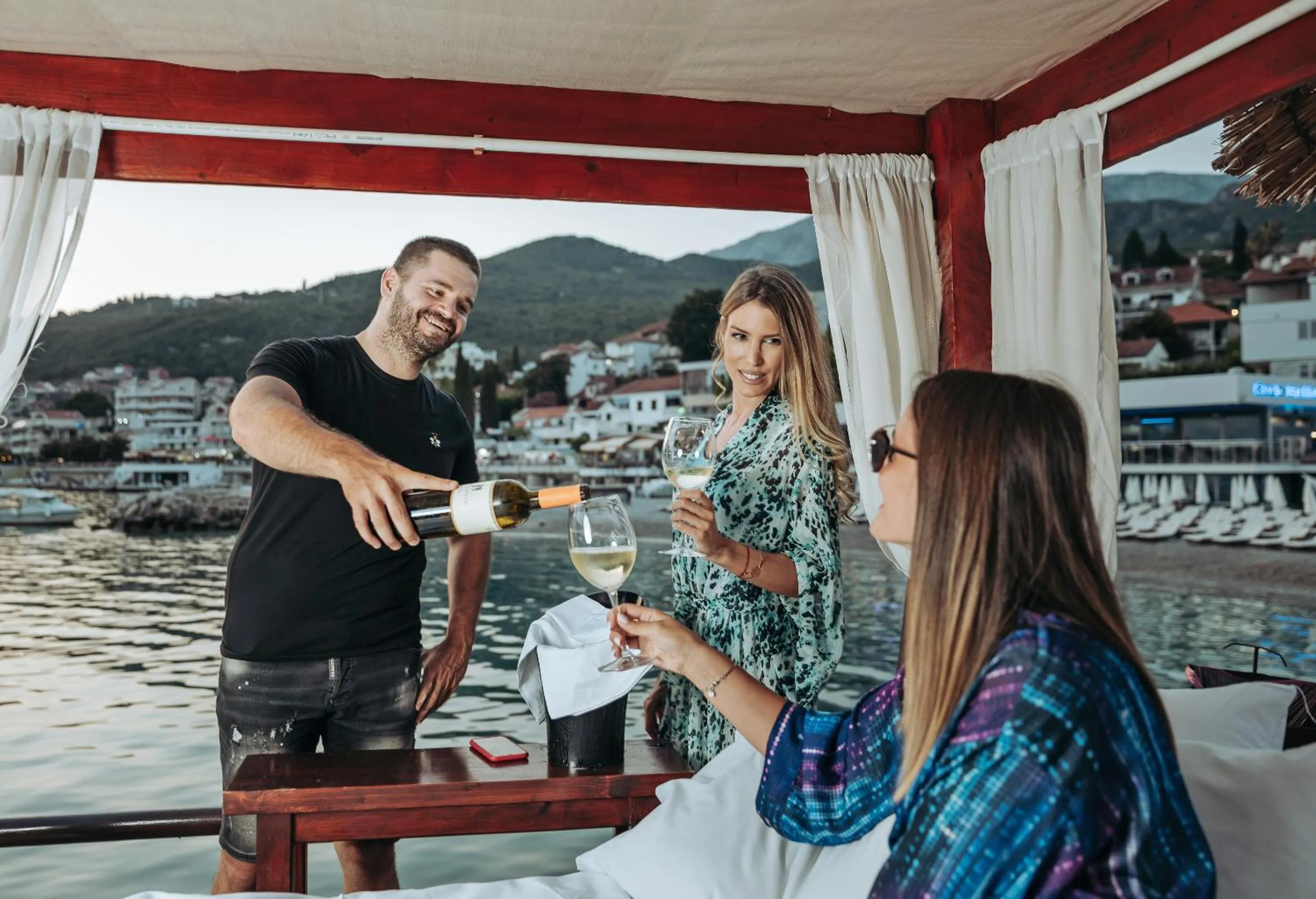 Food and drinks in Garni Hotel Kruso